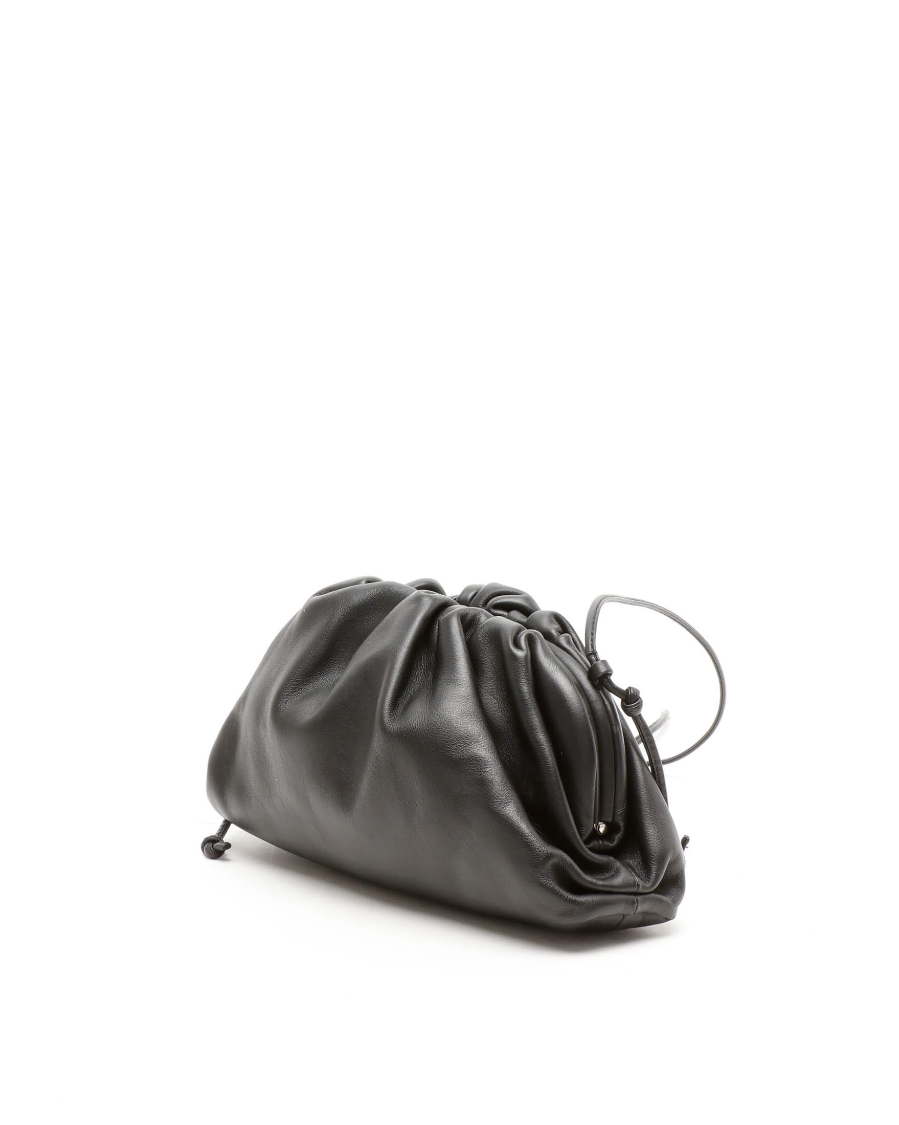 Bottega Veneta Mini The Pouch Bag In Black