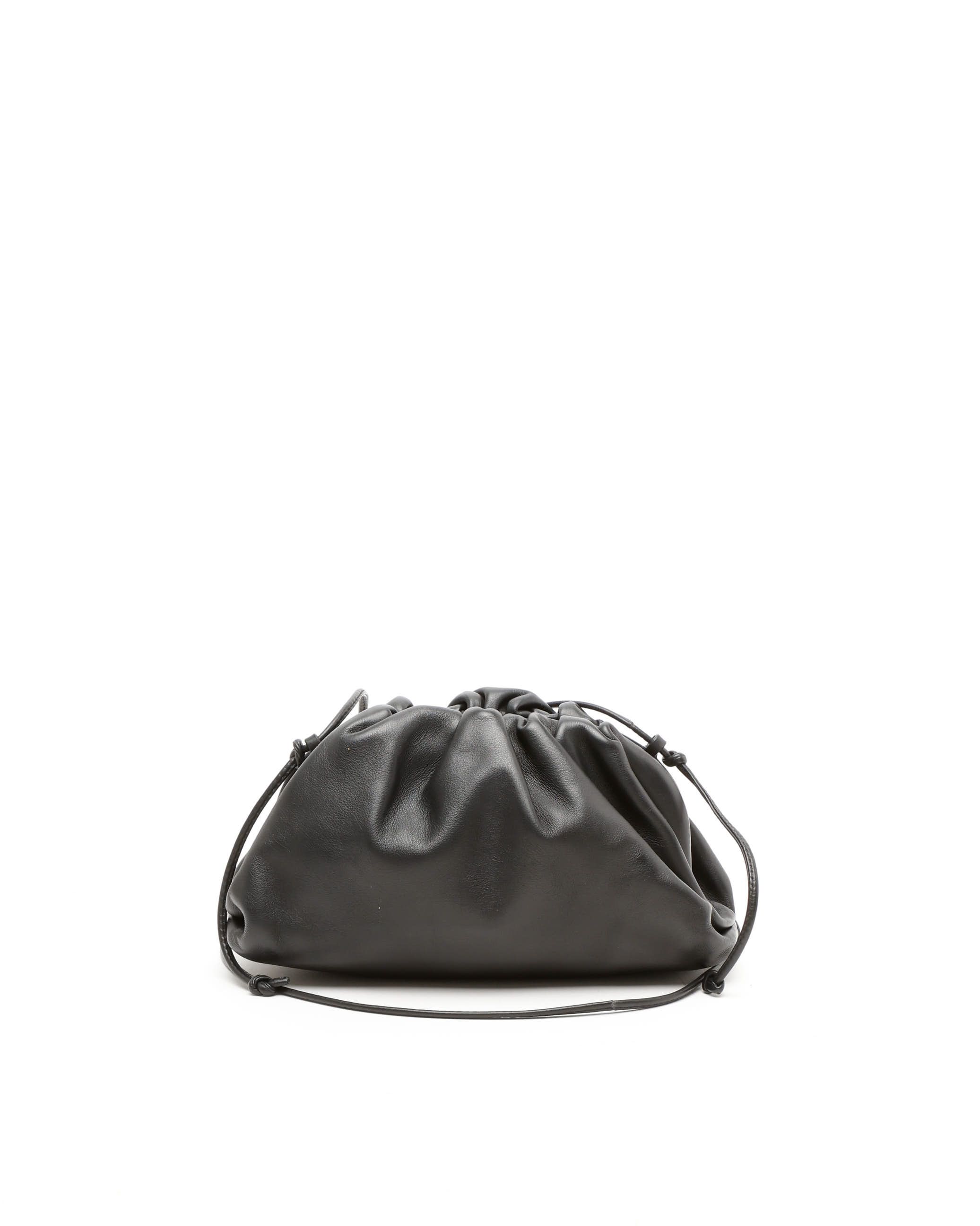 Bottega Veneta Mini The Pouch Bag In Black