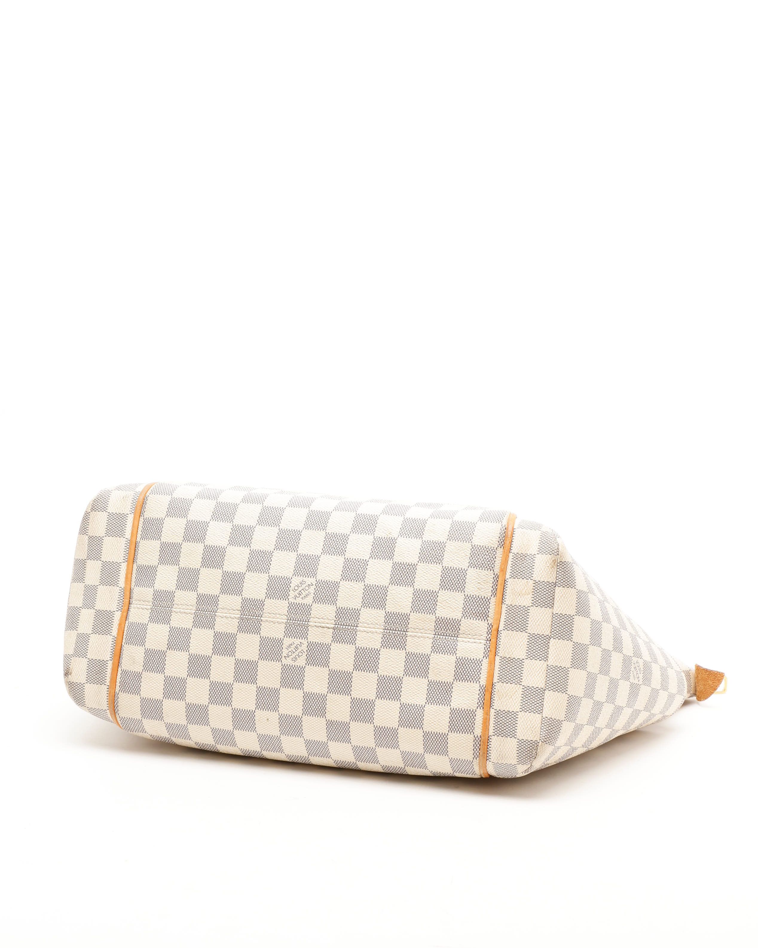 Pre-owned Louis Vuitton Damier Azur Totally Mm Bag In White