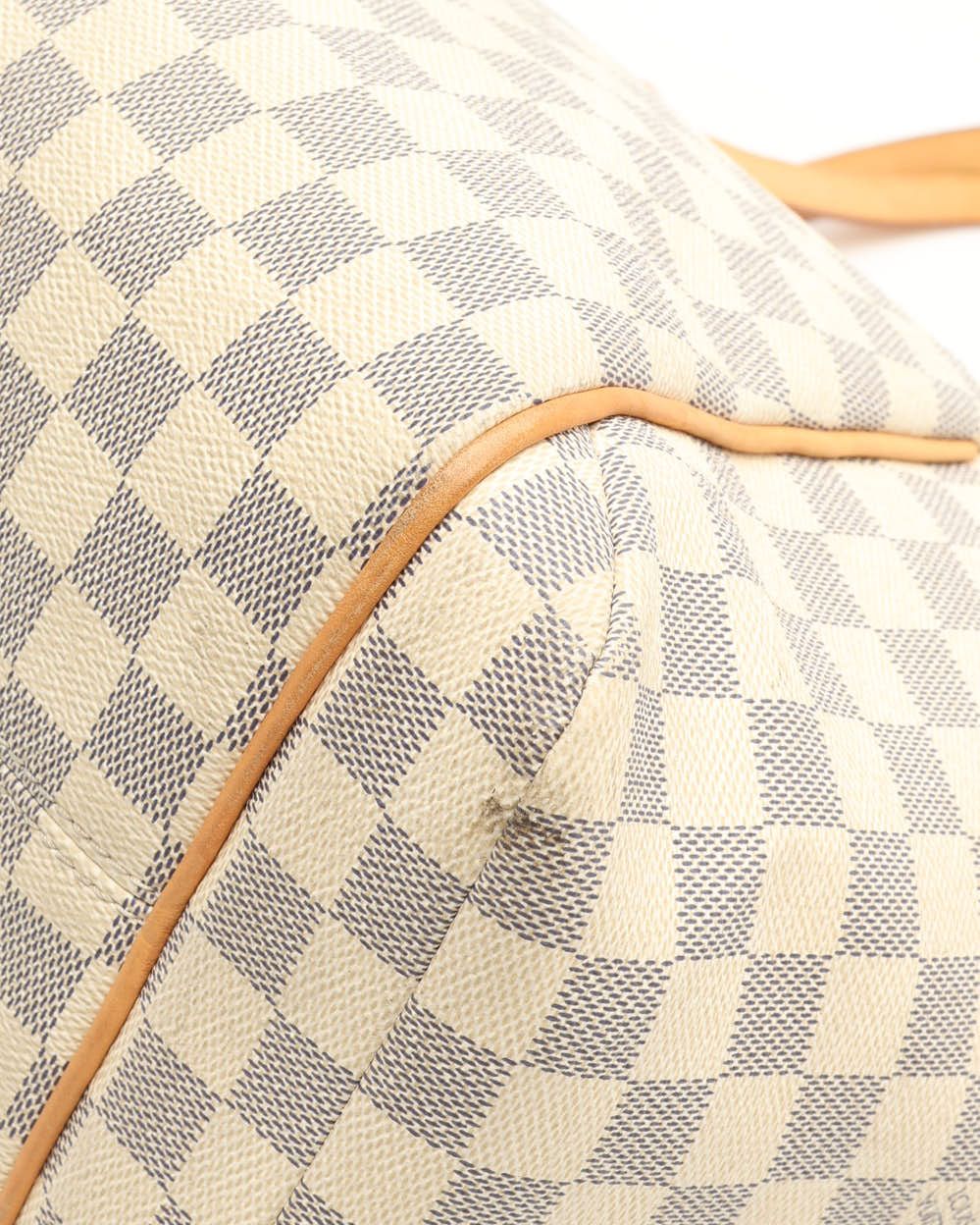 Pre-owned Louis Vuitton Damier Azur Totally Mm Bag In White