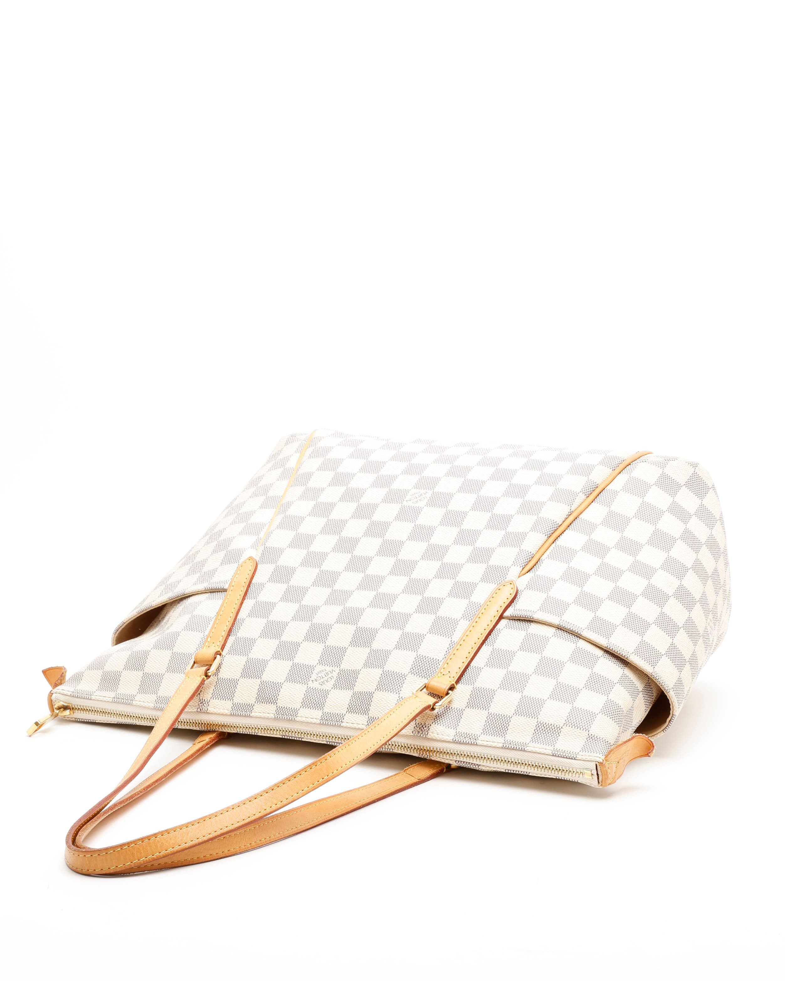 Pre-owned Louis Vuitton Damier Azur Totally Mm Bag In White