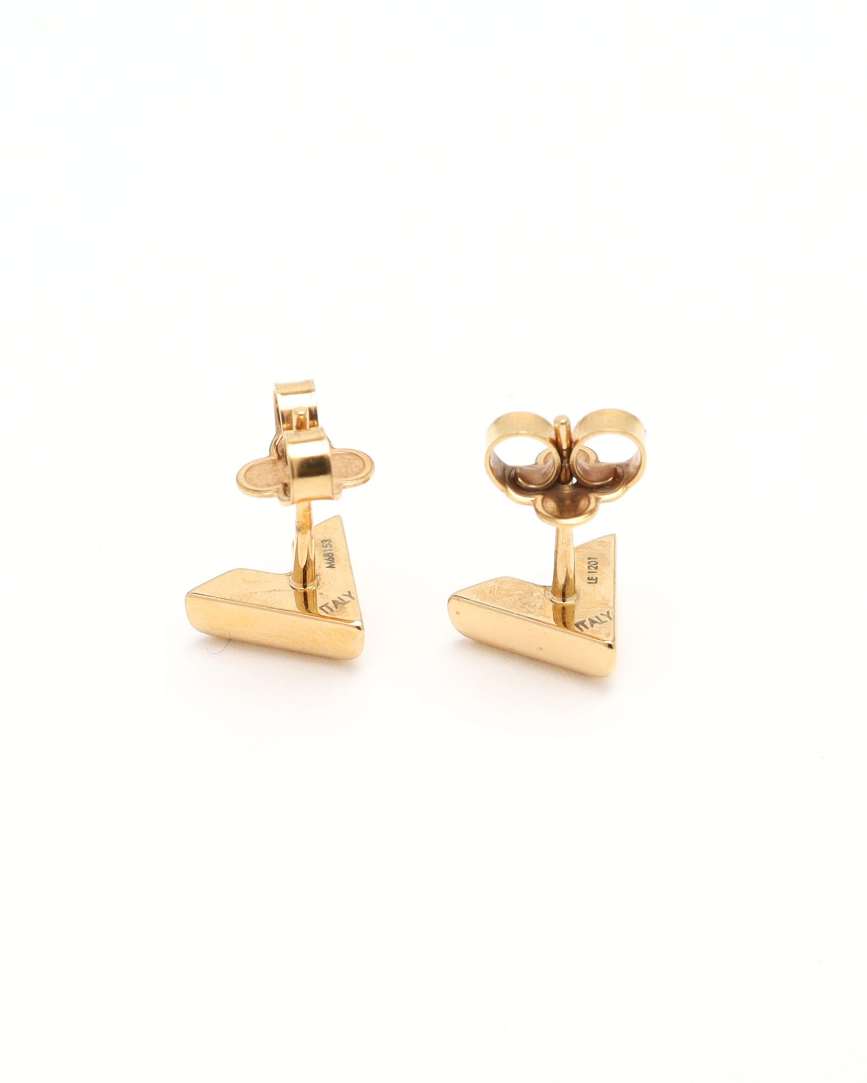 Pre-owned Louis Vuitton Essential V Stud Earrings In Gold