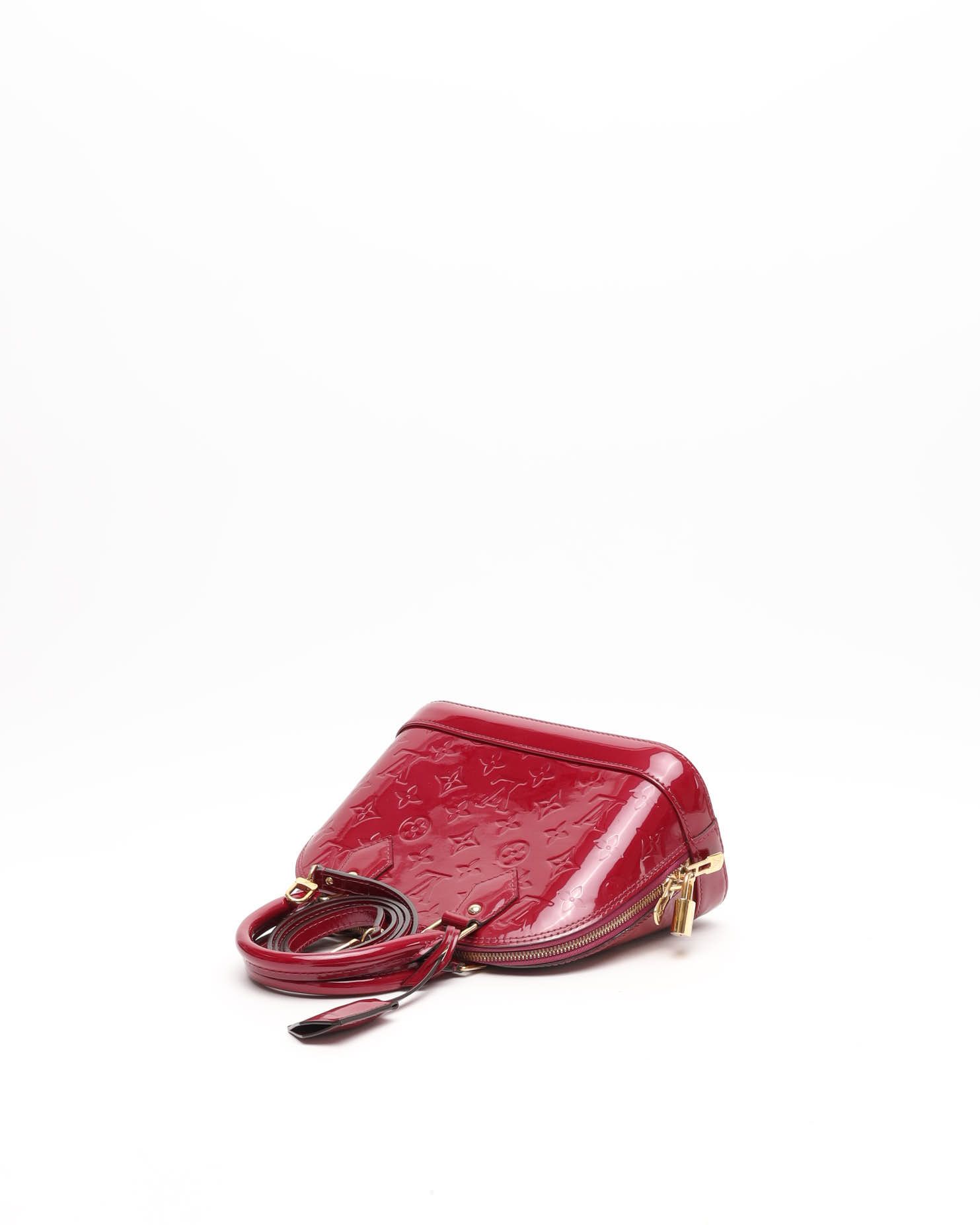 Pre-owned Louis Vuitton Vernis Alma Bb Bag In Red