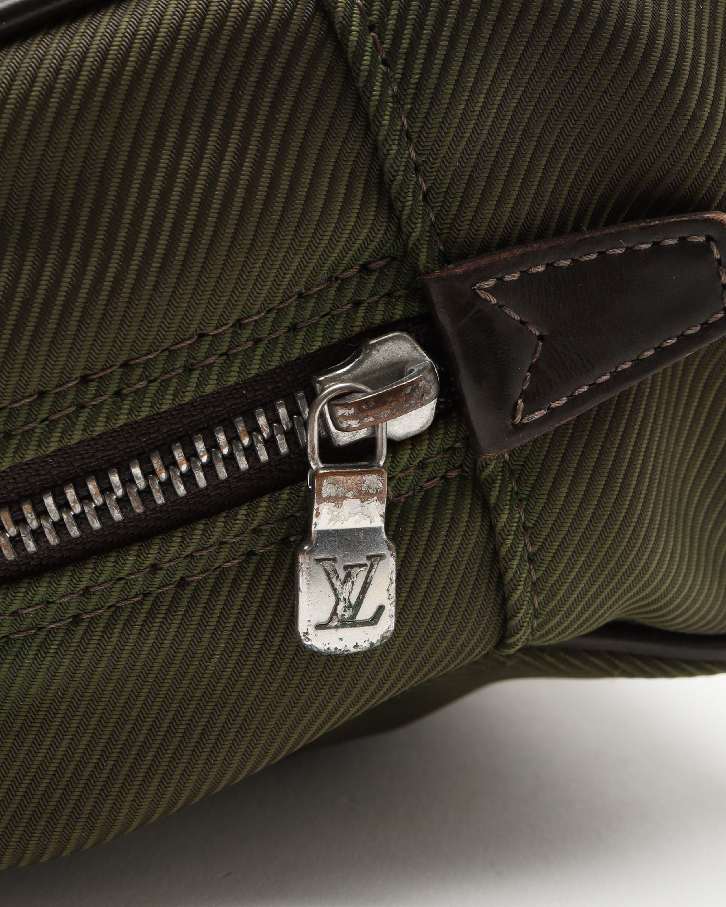 Pre-owned Louis Vuitton Toilet Pouch In Green