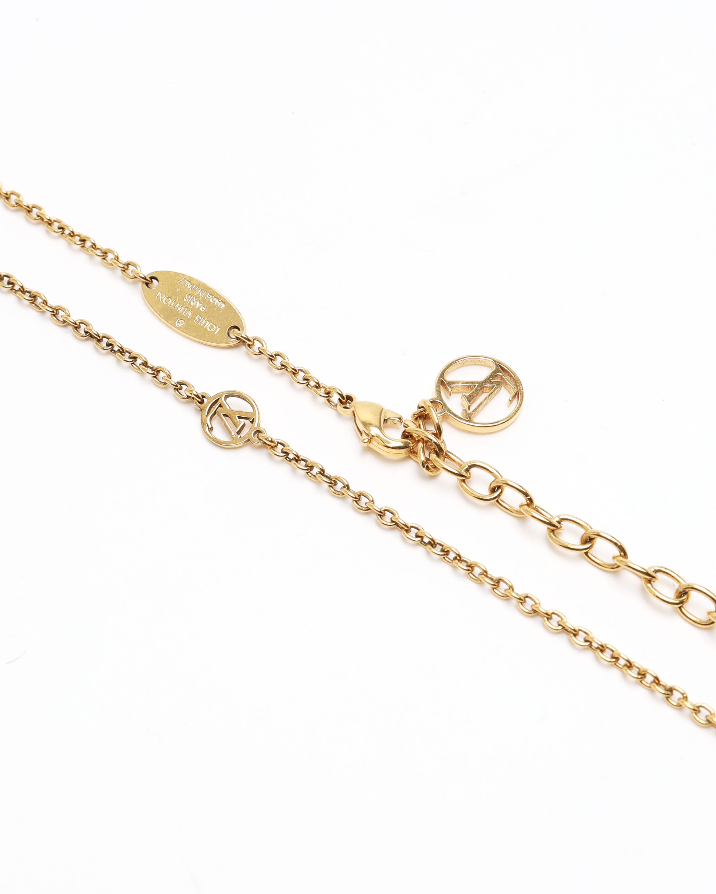 Pre-owned Louis Vuitton Essential V Planet Necklace Golden In Multi