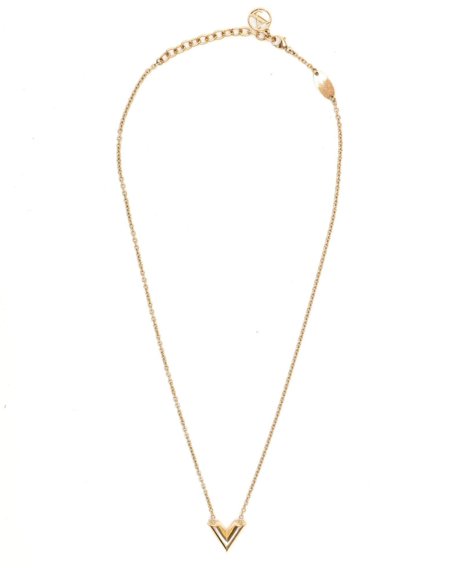 Pre-owned Louis Vuitton Essential V Necklace In Gold