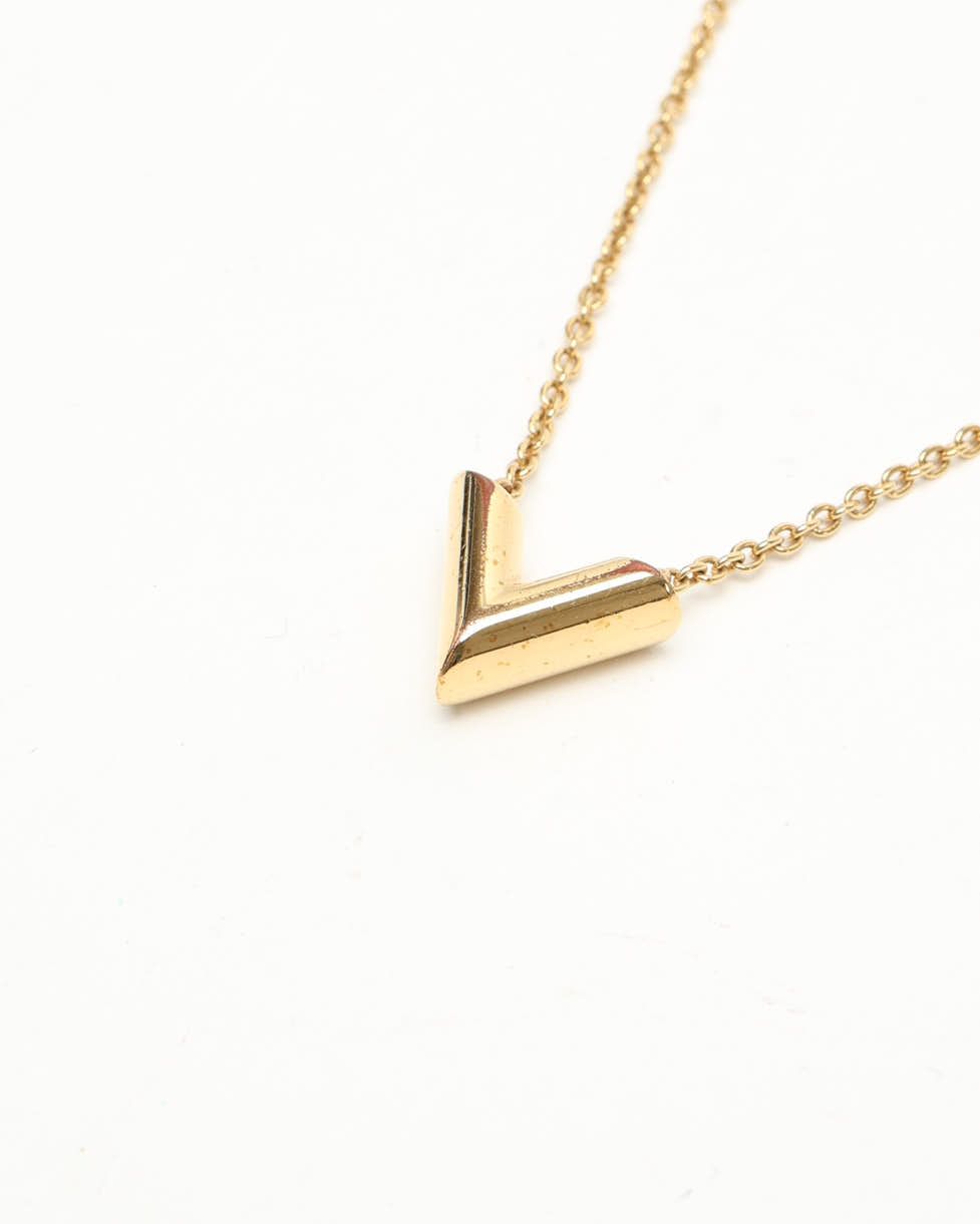 Pre-owned Louis Vuitton Essential V Necklace In Gold