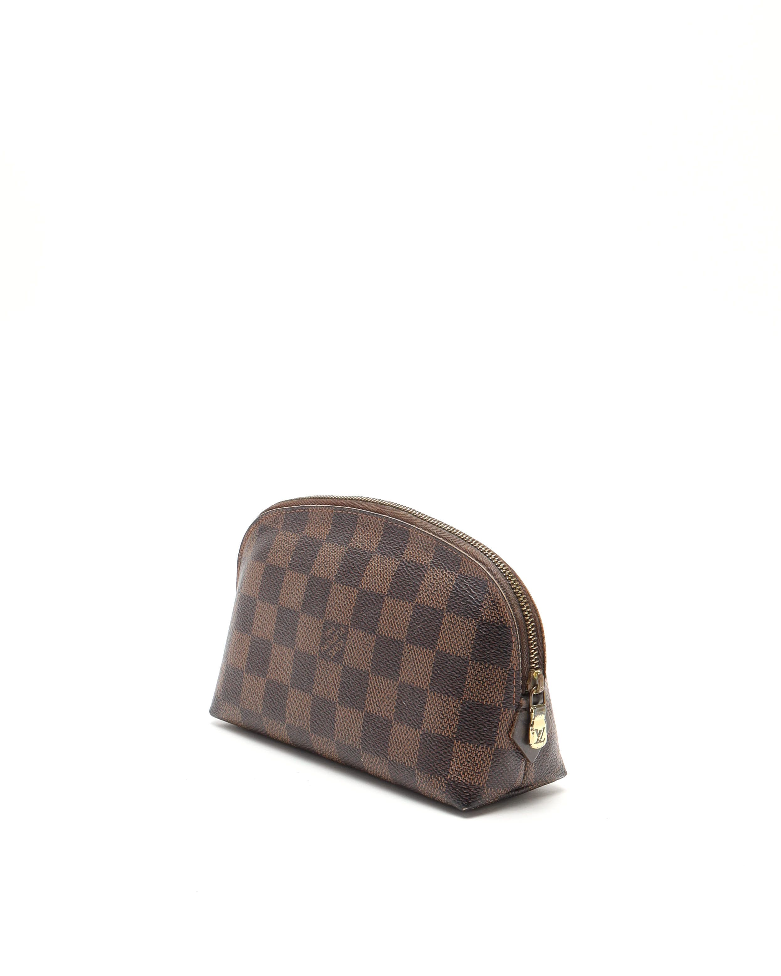 Pre-owned Louis Vuitton Damier Cosmetic Pouch In Brown