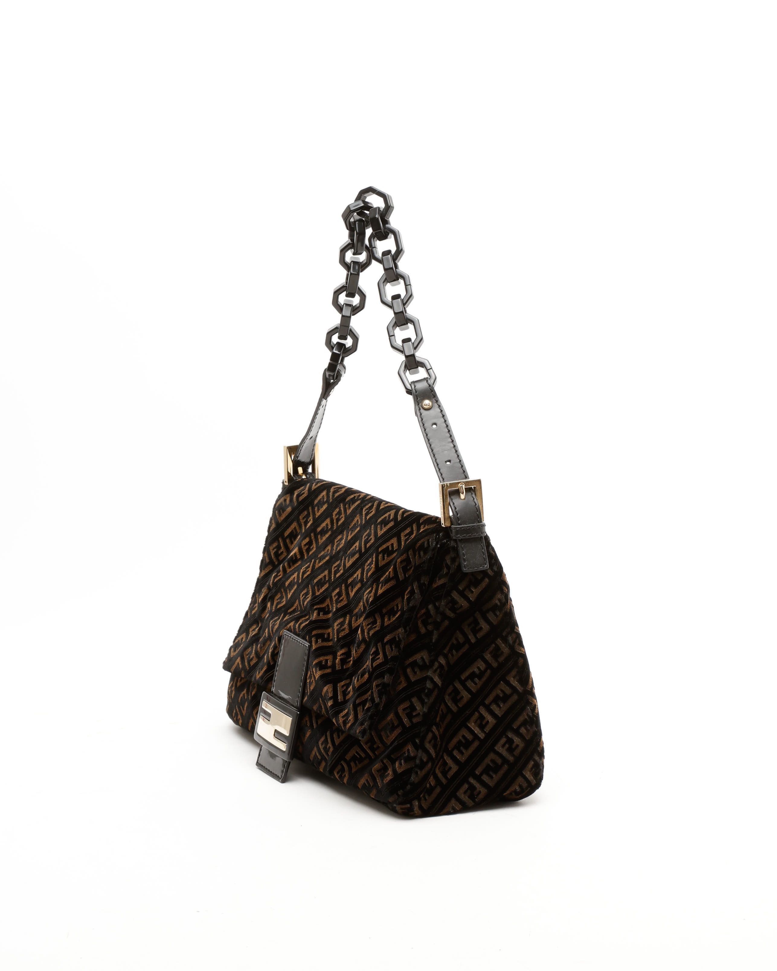 Fendi Velour Mama Bag In Black
