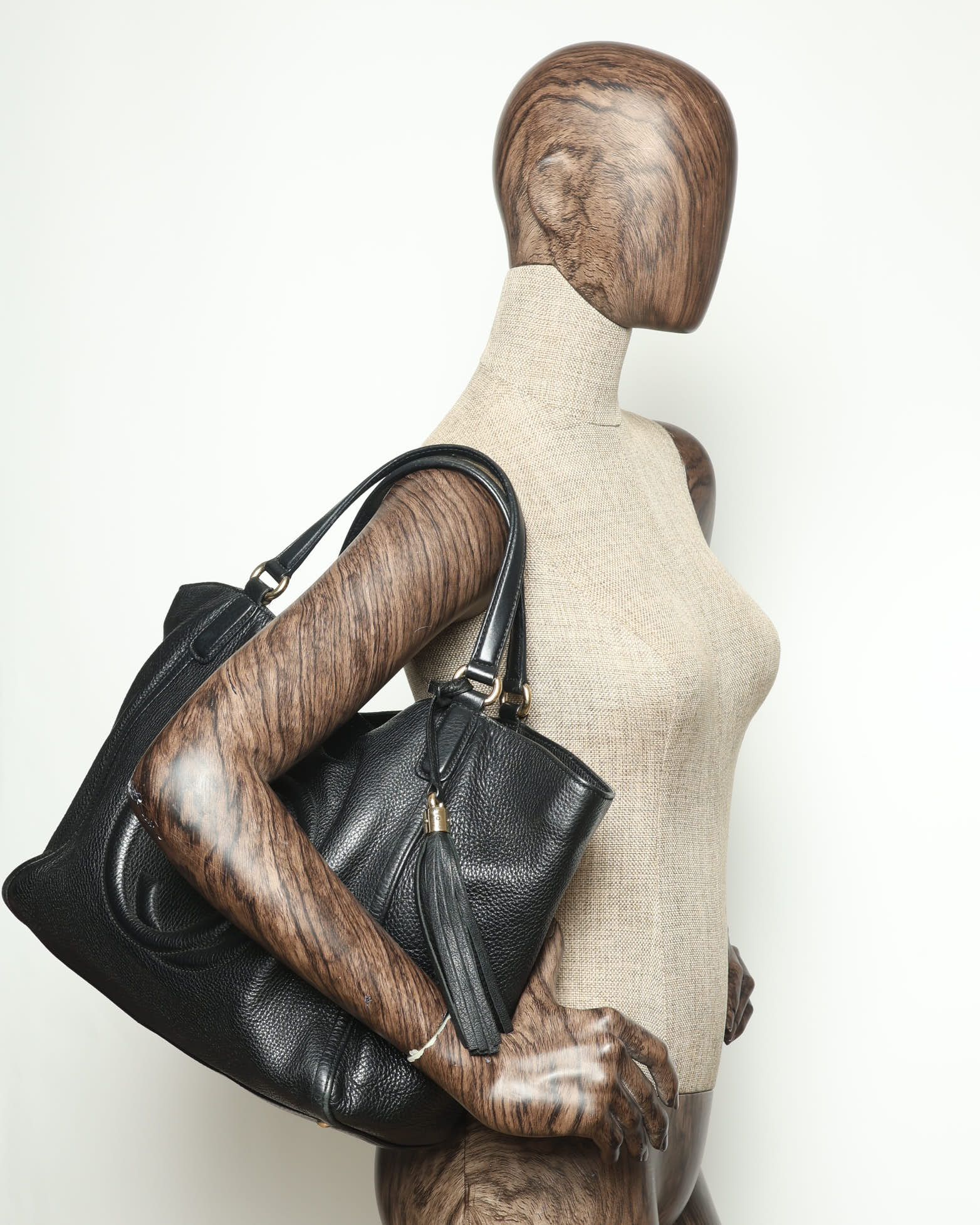 Gucci Soho Tassel Tote Bag In Black