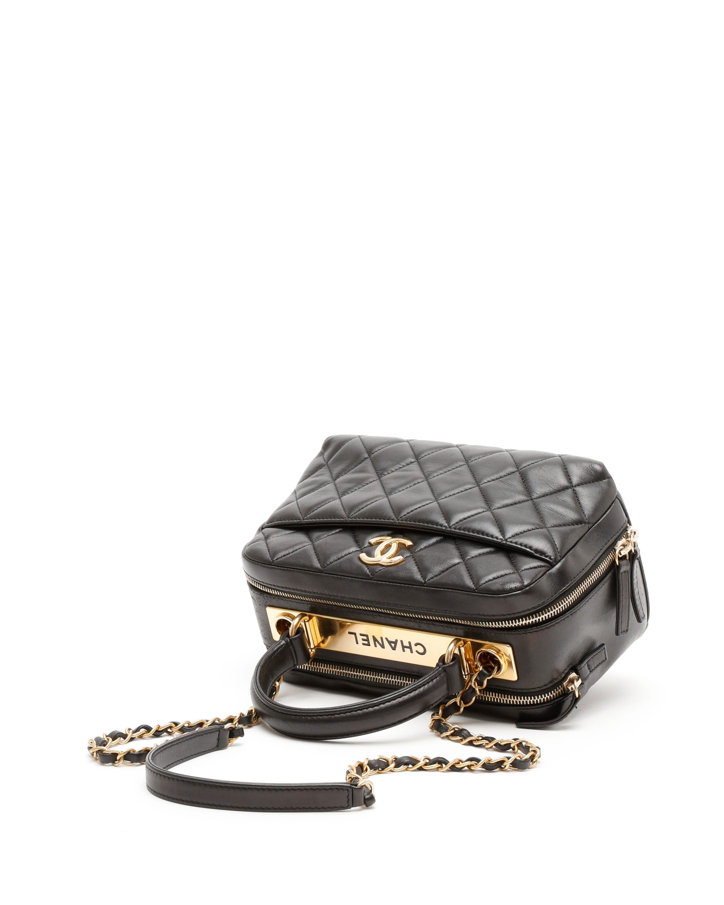 CHANEL Pre-owned Medium Trendy Top Handle Bag In Black