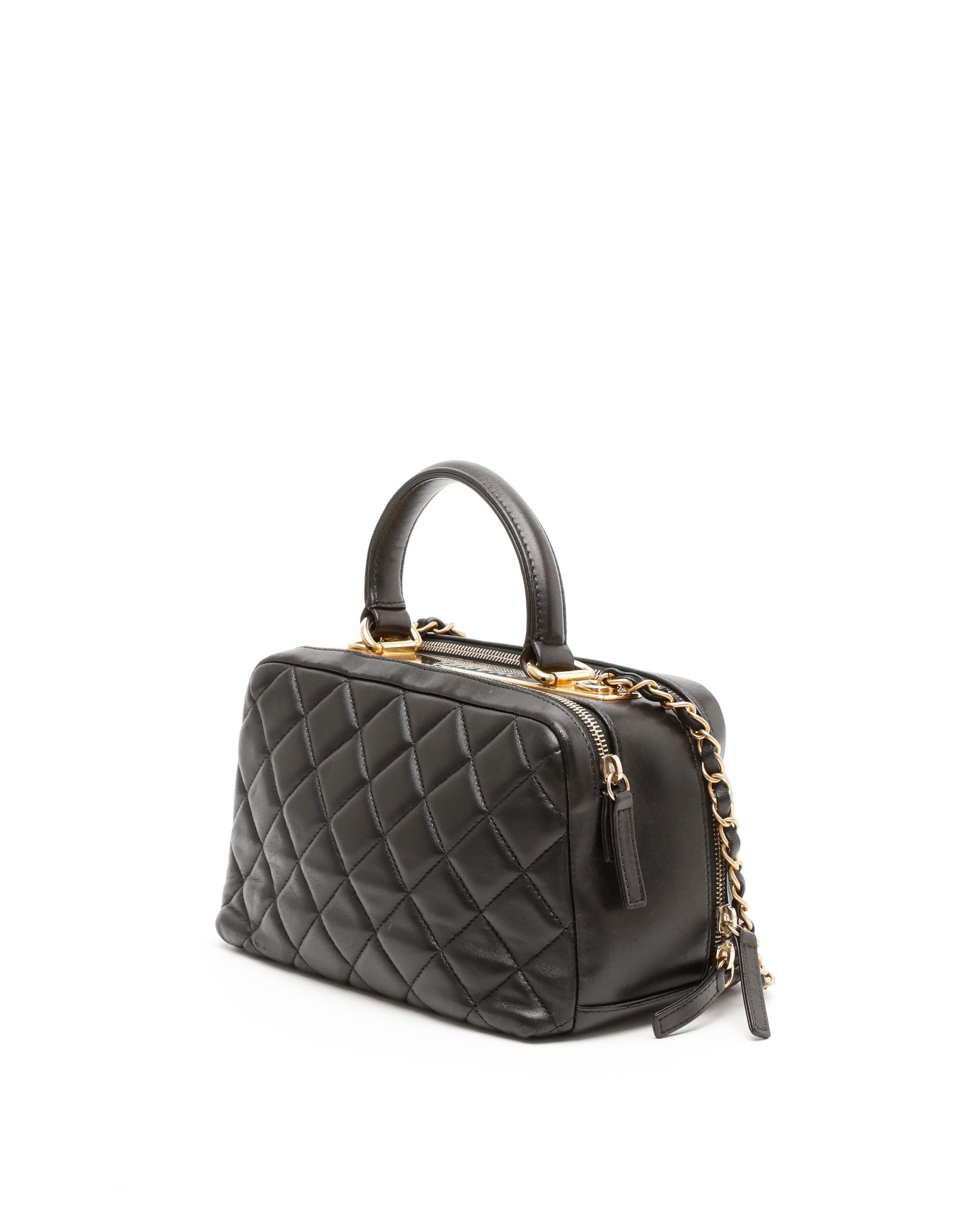 CHANEL Pre-owned Medium Trendy Top Handle Bag In Black