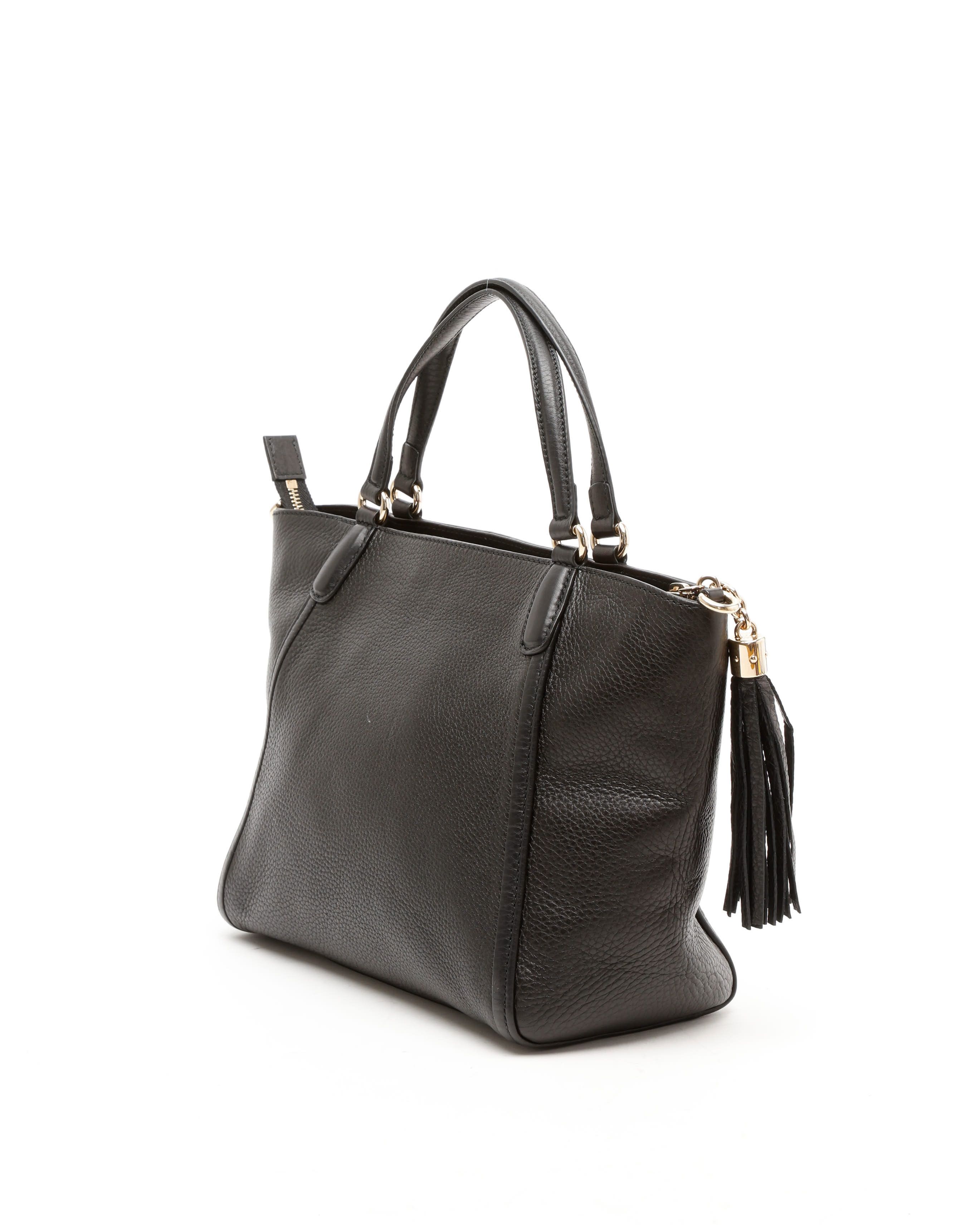 Gucci Gg Soho Handbag In Black