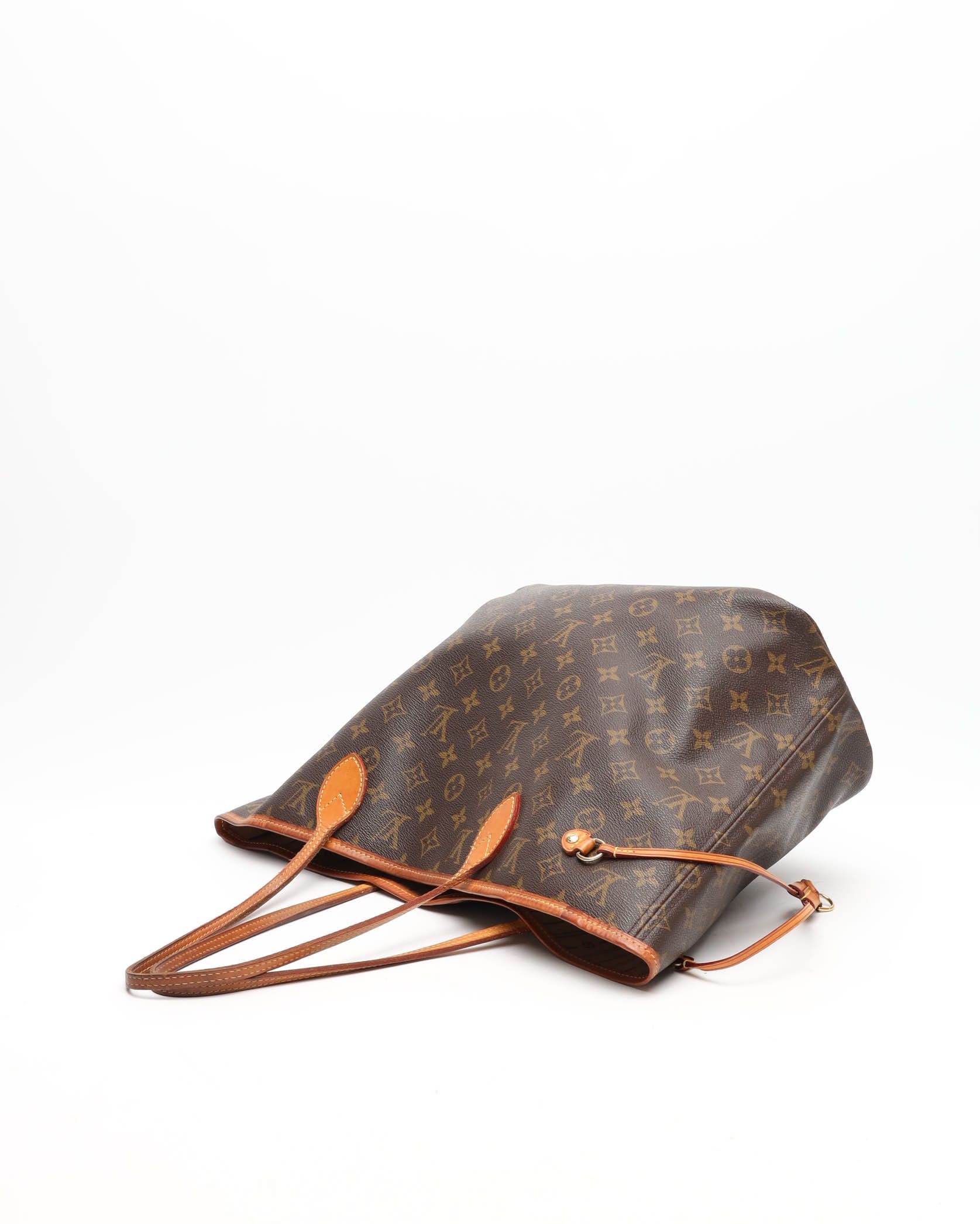 Pre-owned Louis Vuitton Monogram Neverfull Mm Tote Bag In Brown