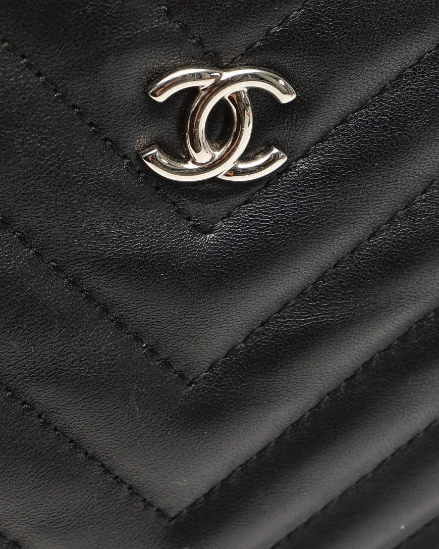 CHANEL Pre-owned Chevron Quilted Clutch Bag In Black