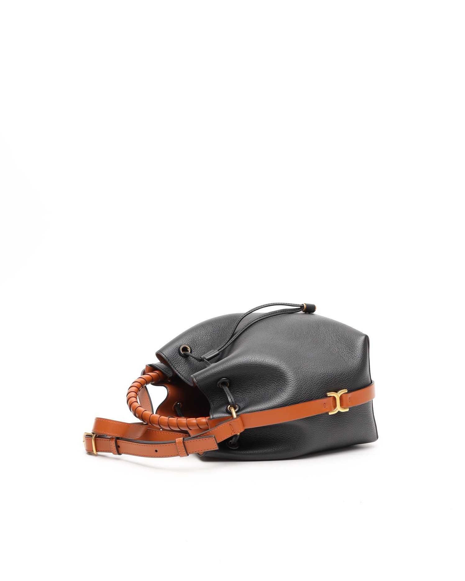 Chloé Bucket Bag In Black