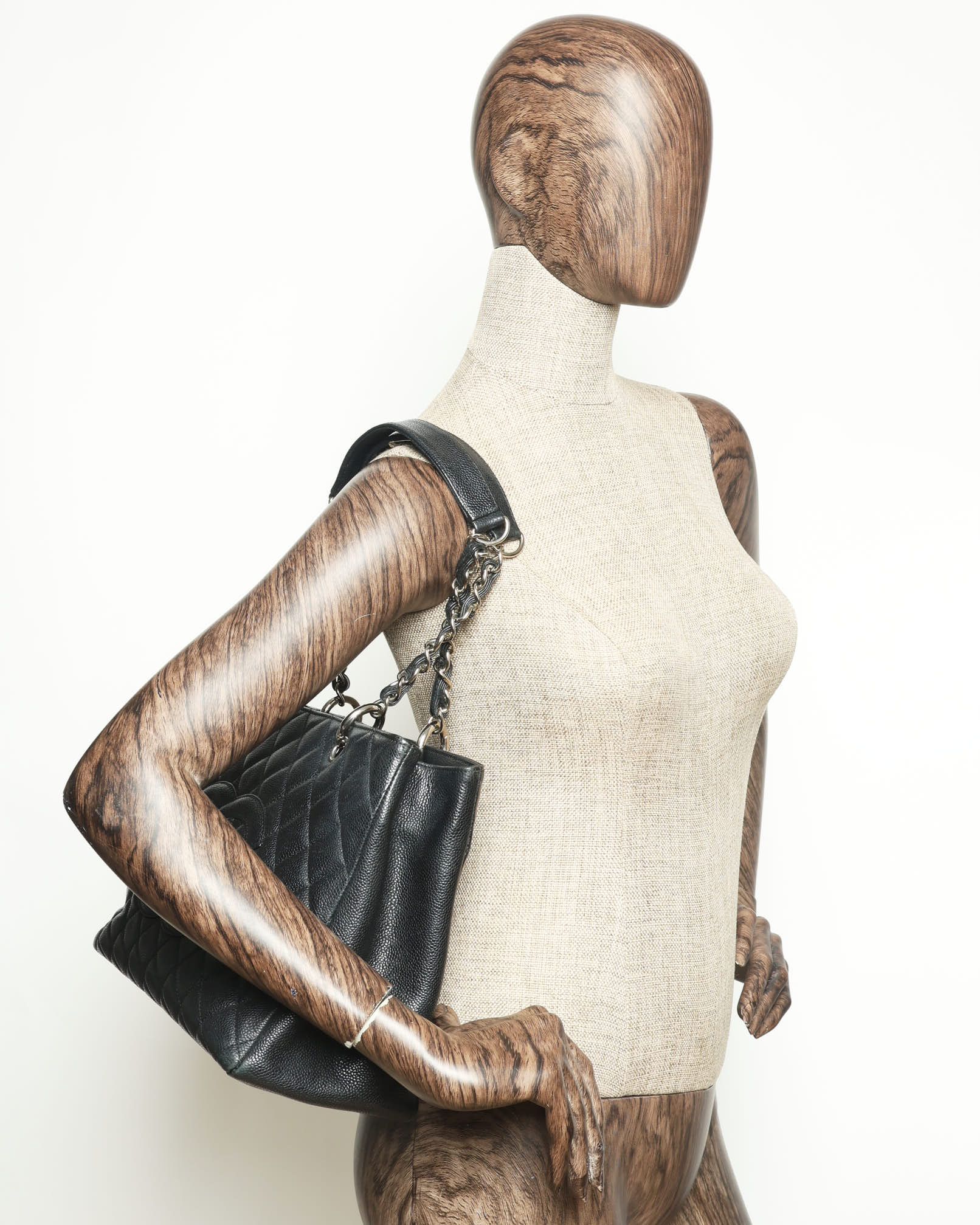 CHANEL Pre-owned Caviar Grand Shopping Gst Tote Bag In Black