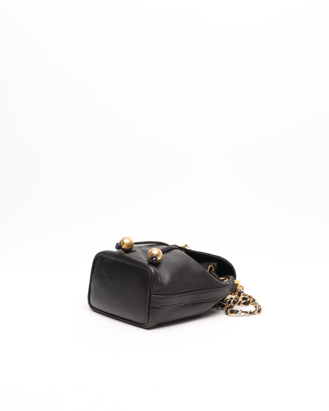 CHANEL Pre-owned Cc Chain Bucket Bag In Black