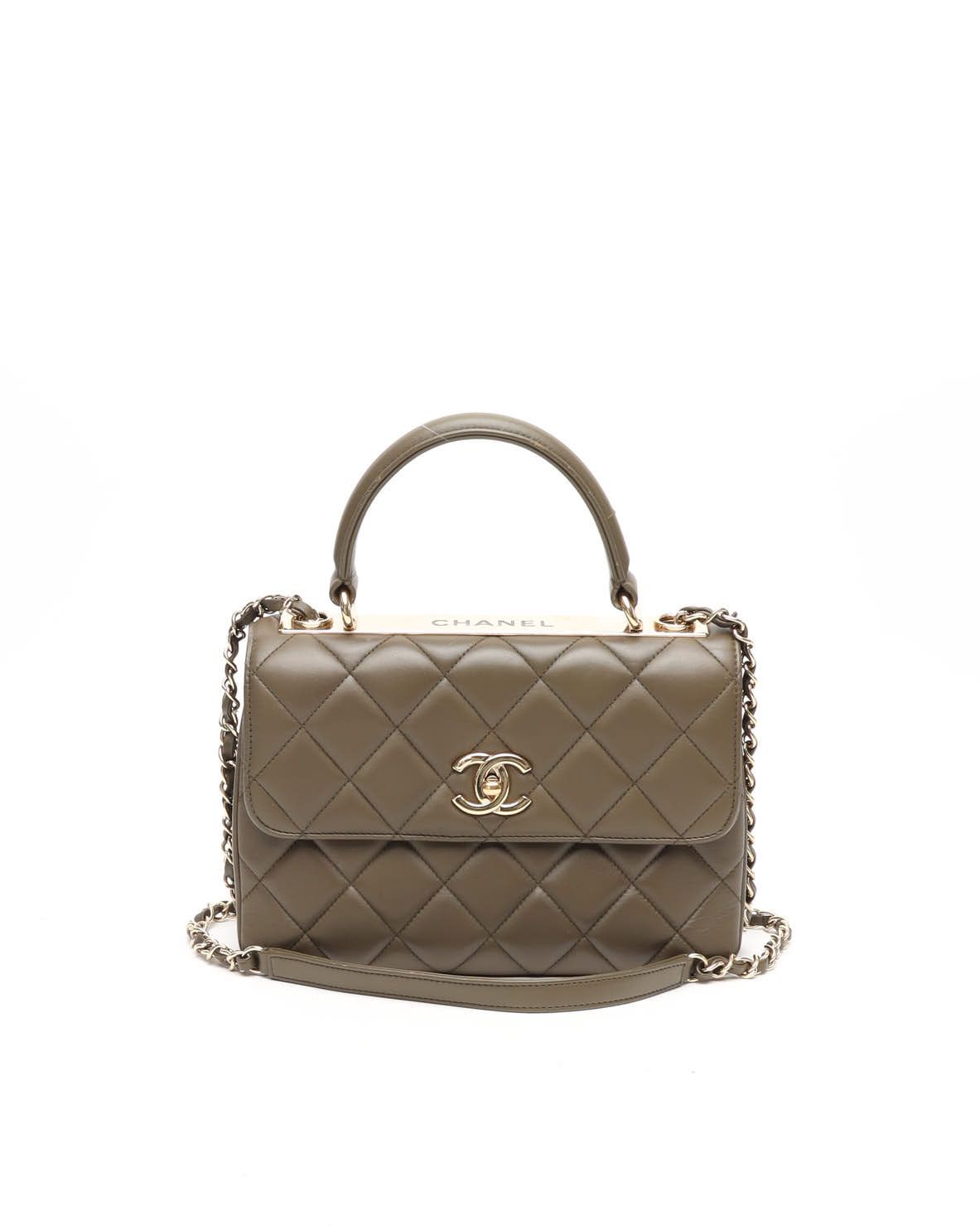 Click to view more detailed imagery on our partner's website Pre-owned Chanel Medium Cc Trendy Top Handle Bag In Green