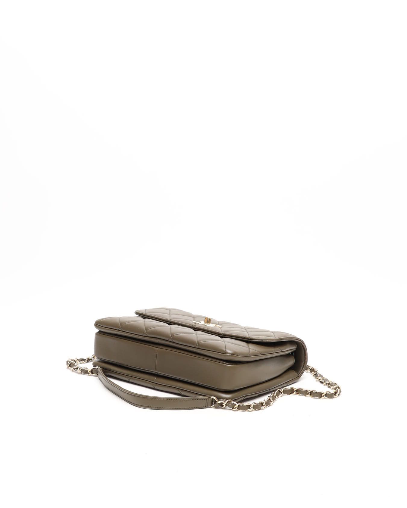 CHANEL Pre-owned Medium Cc Trendy Top Handle Bag In Green