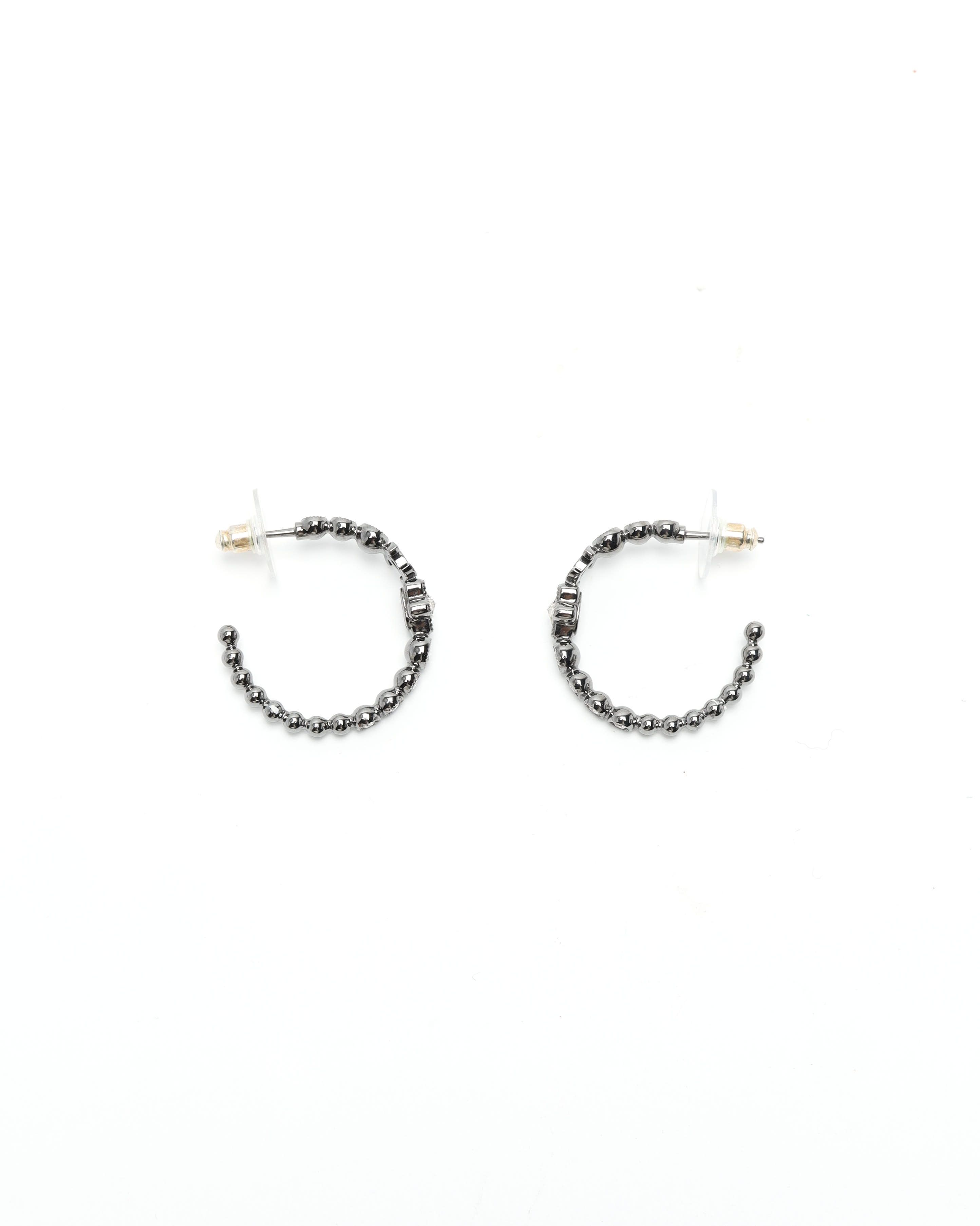 CHANEL Pre-owned Cc Rhinestone Hoop Earrings In Gray