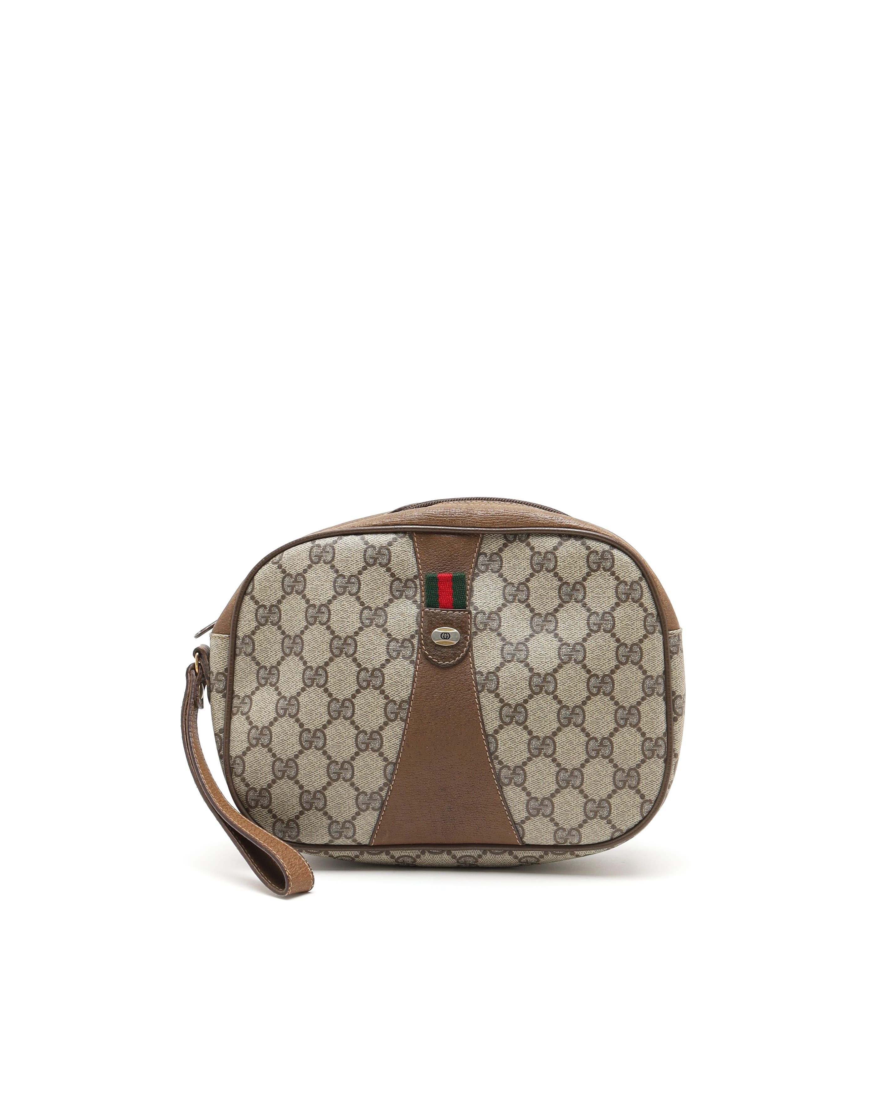 Gucci GG Supreme Clutch Bag