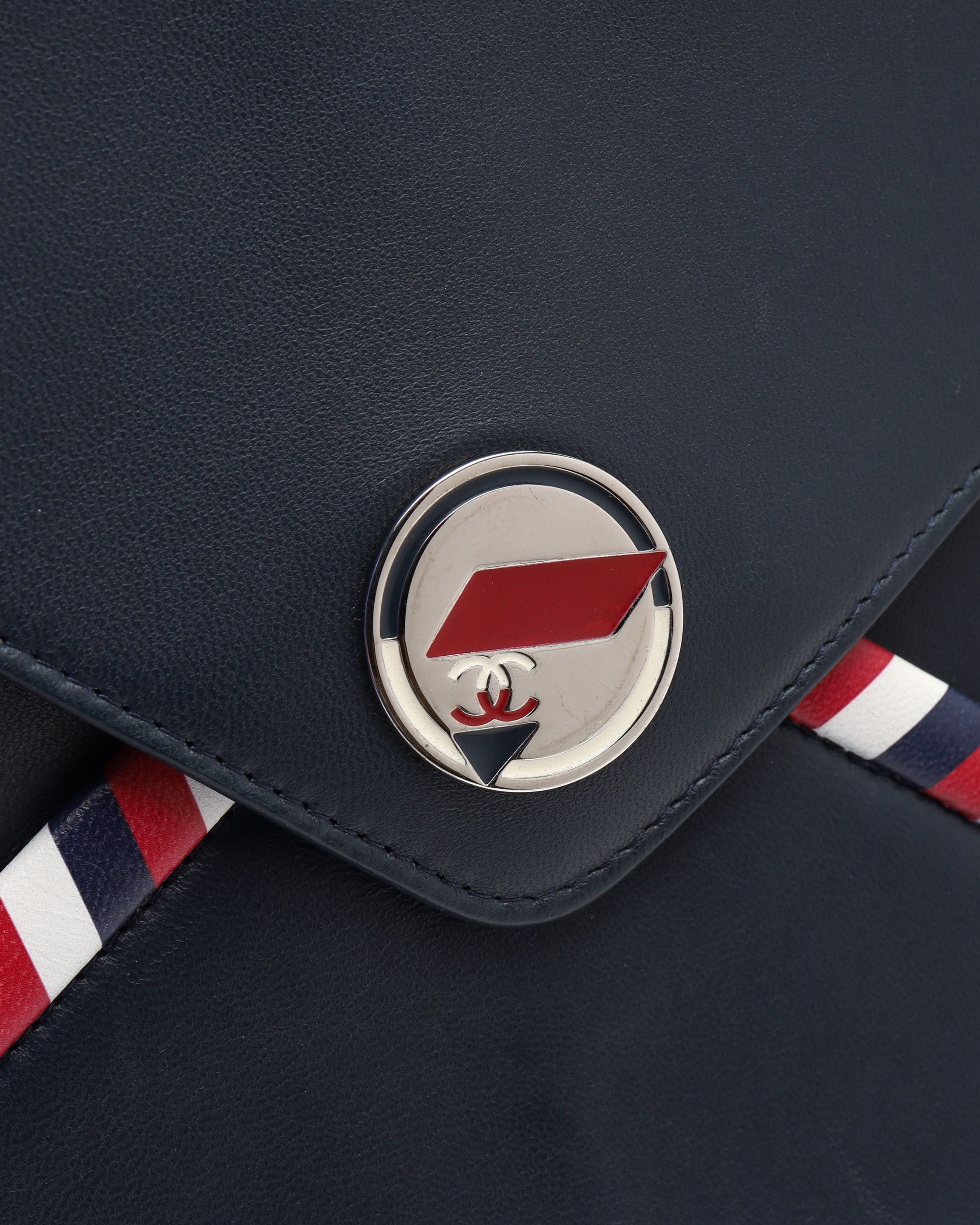 CHANEL Pre-owned Lambskin Airlines Envelope Clutch Bag In Blue