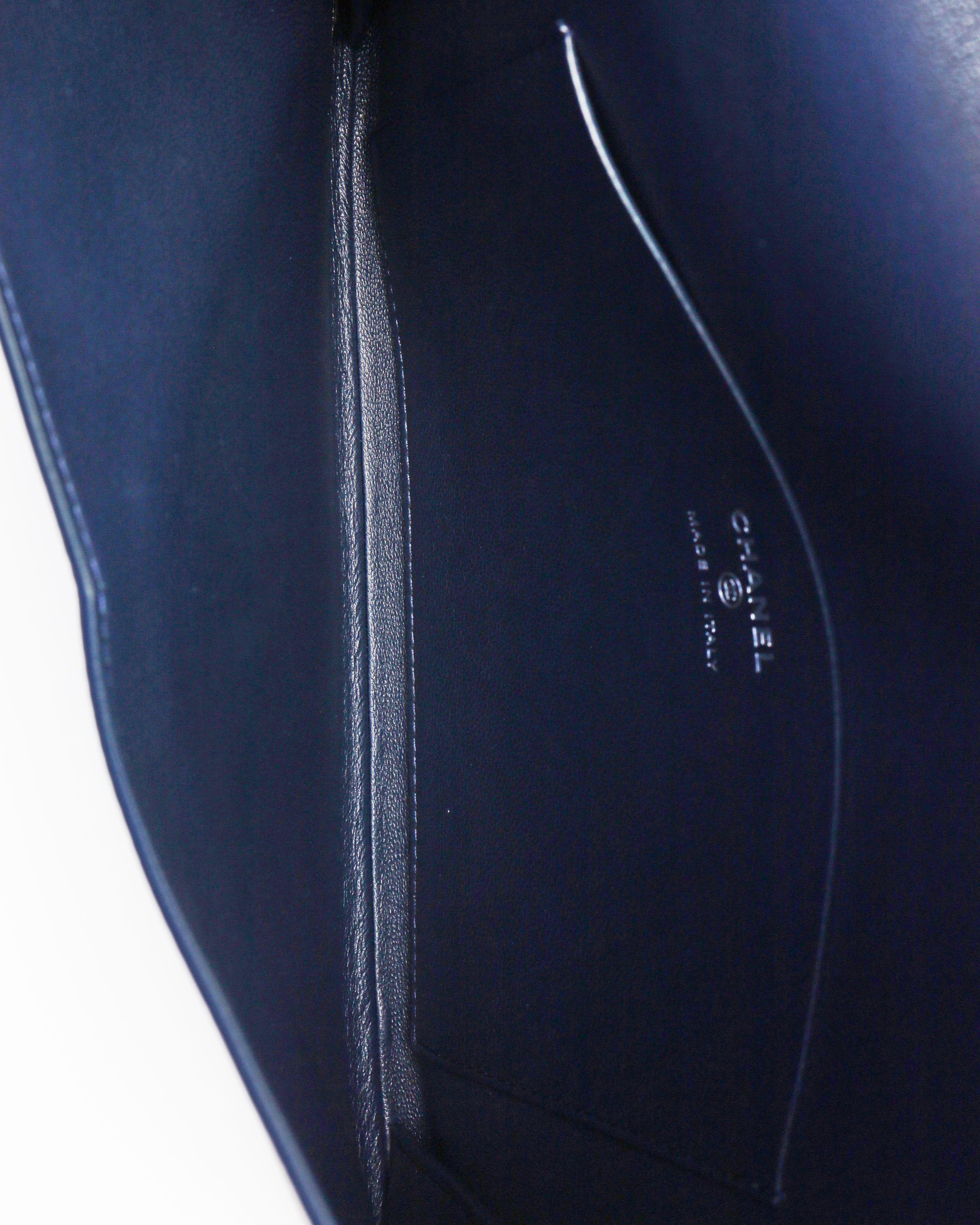 CHANEL Pre-owned Lambskin Airlines Envelope Clutch Bag In Blue