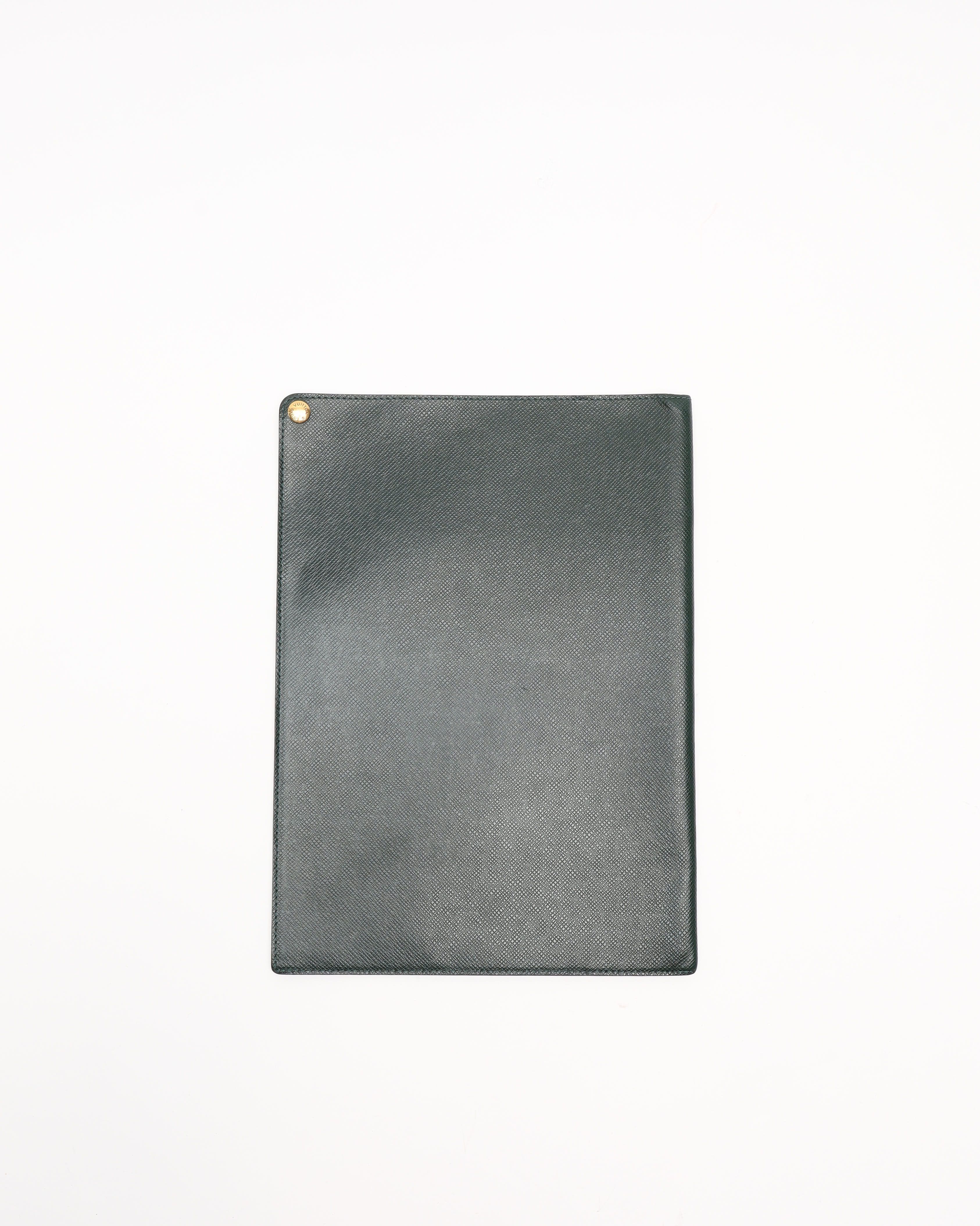 LOUIS VUITTON Pre-owned Document Case In Green