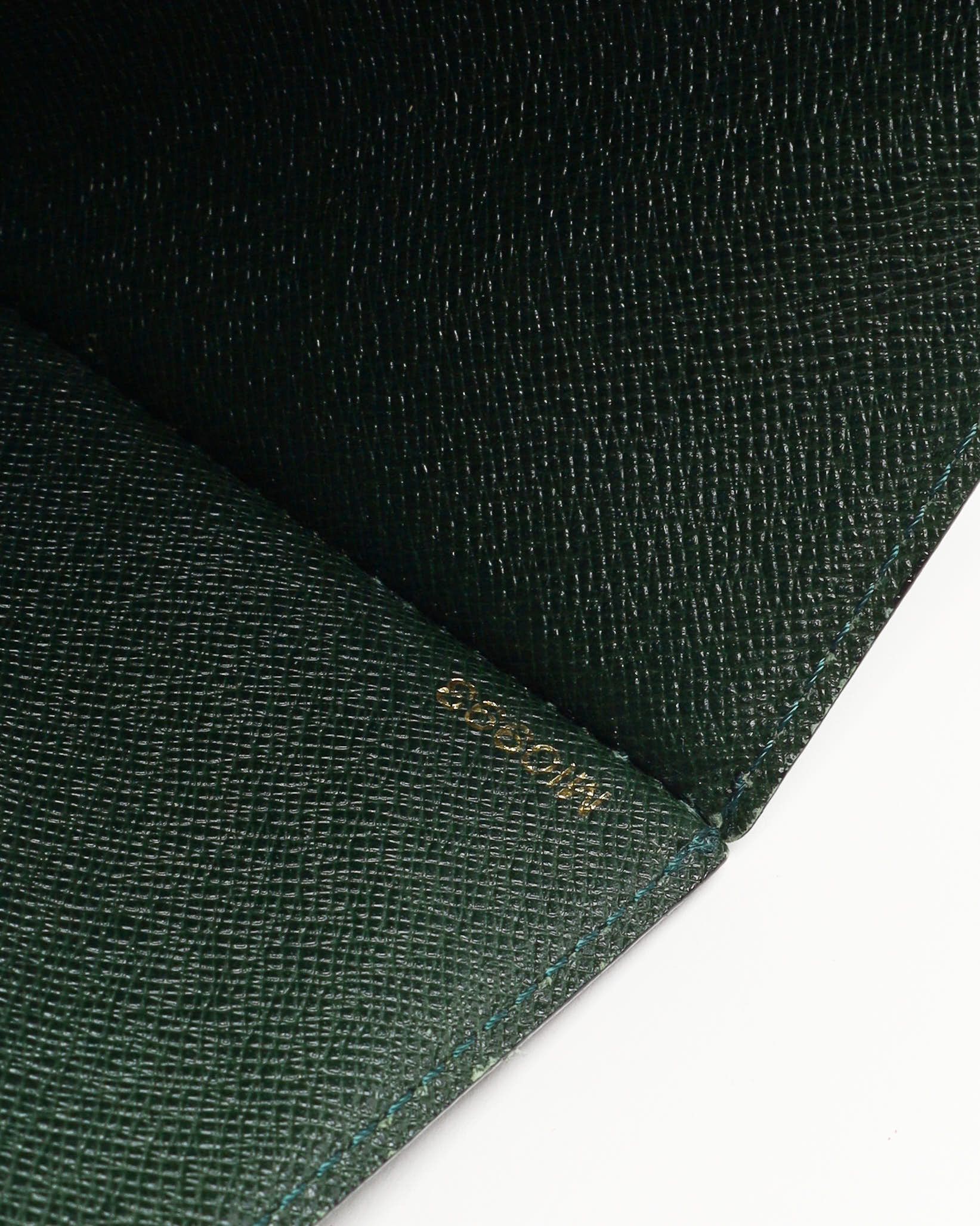 LOUIS VUITTON Pre-owned Document Case In Green