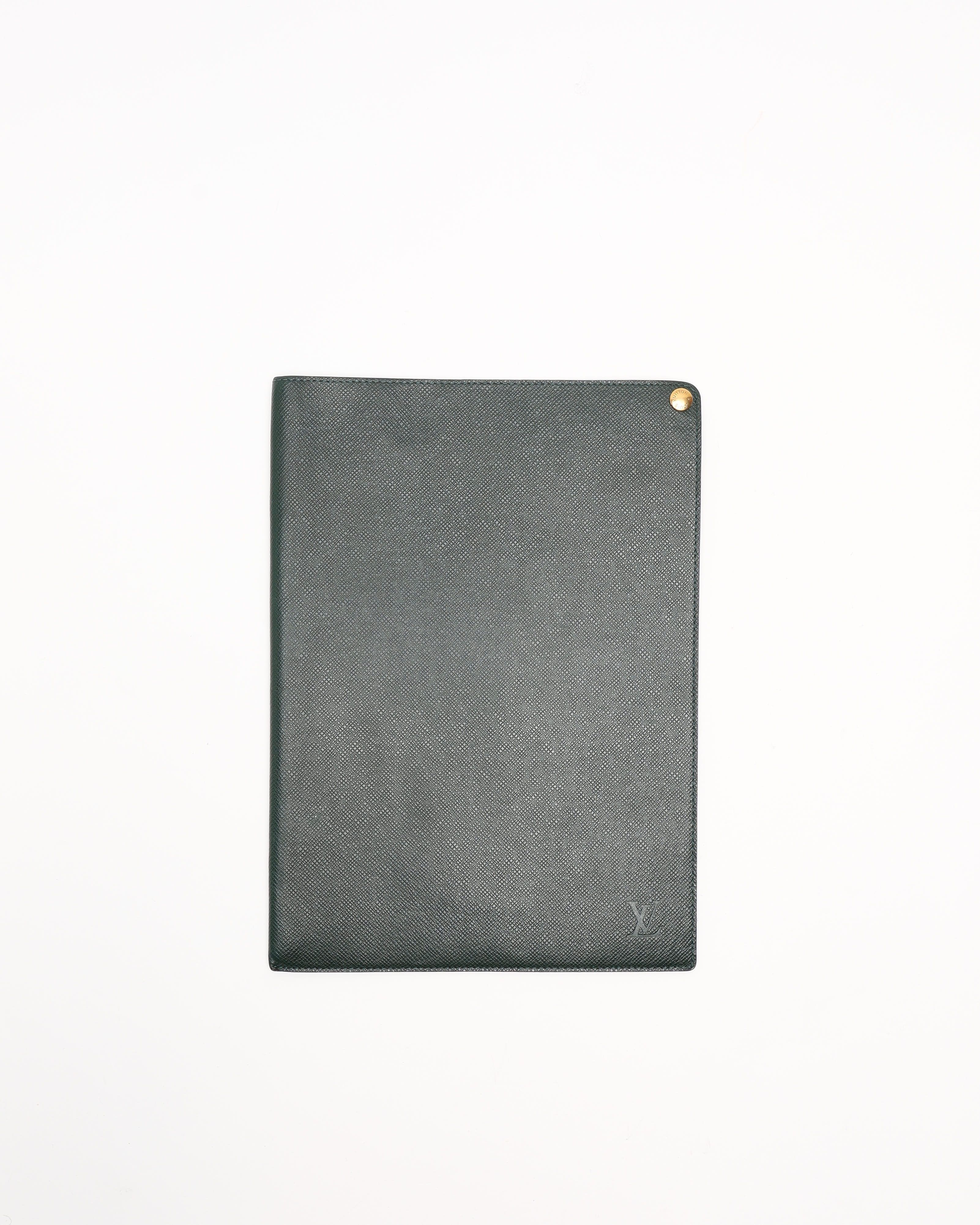 Click to view more detailed imagery on our partner's website Pre-owned Louis Vuitton Document Case In Green