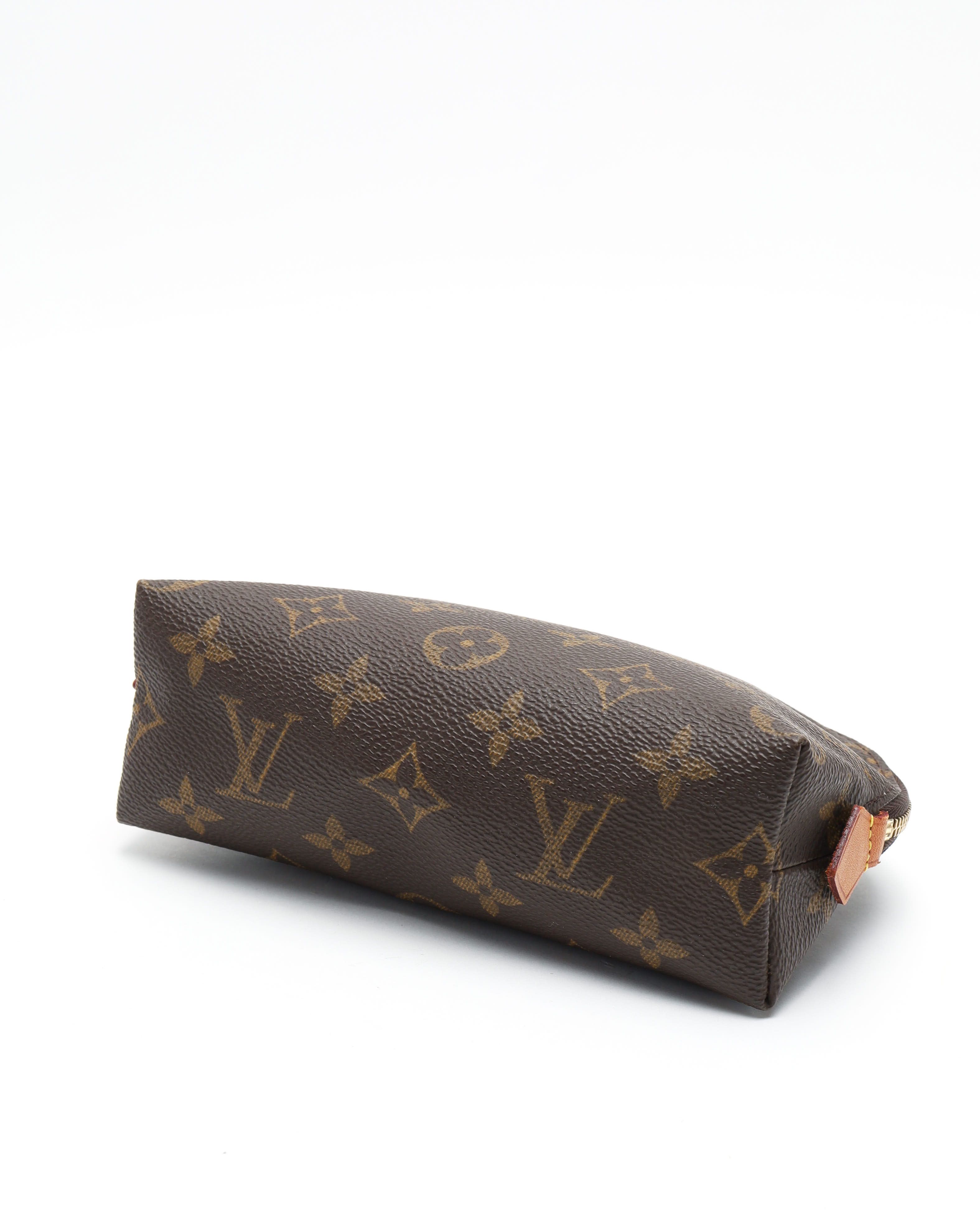 Pre-owned Louis Vuitton Monogram Cosmetic Pouch In Brown