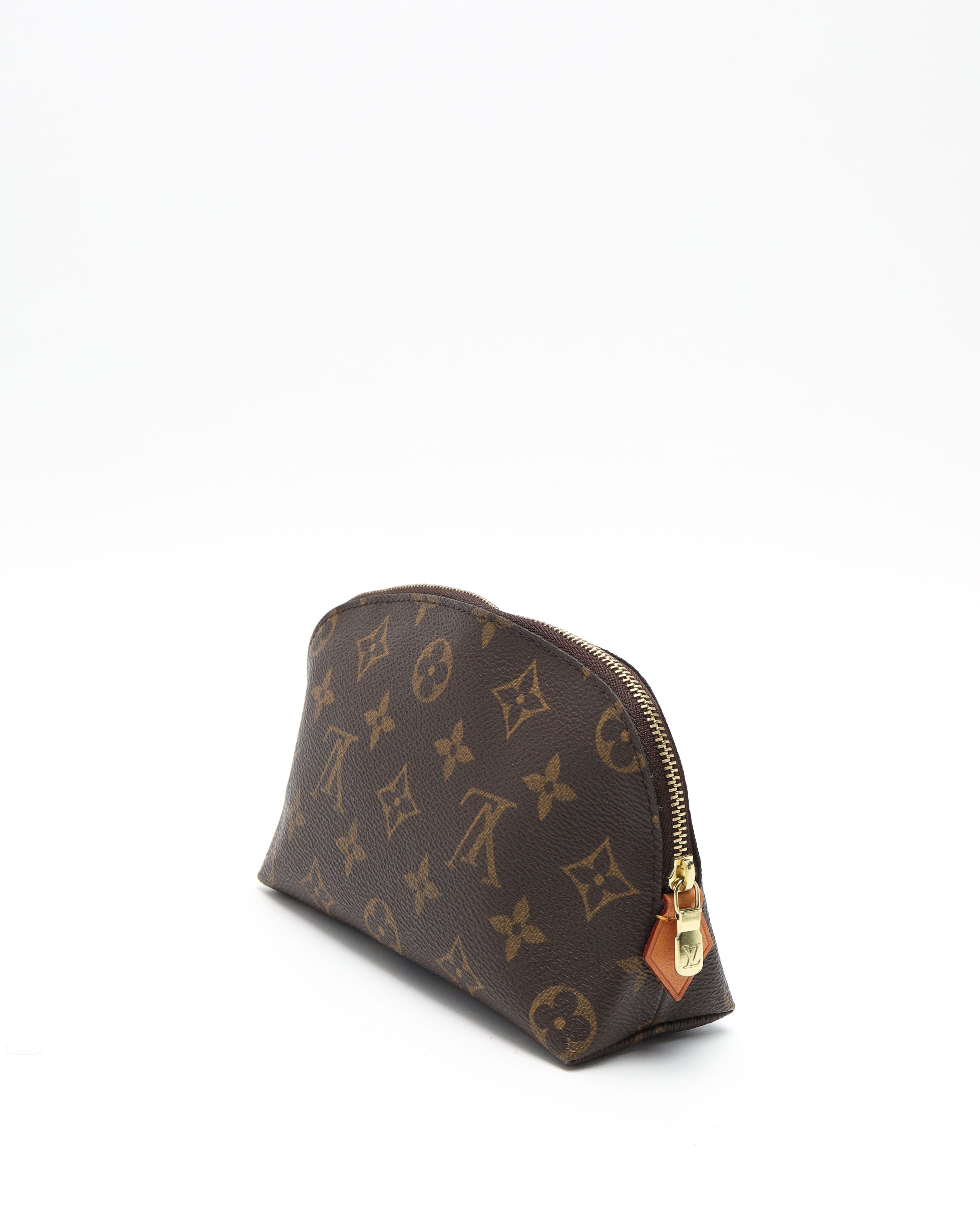 Pre-owned Louis Vuitton Monogram Cosmetic Pouch In Brown