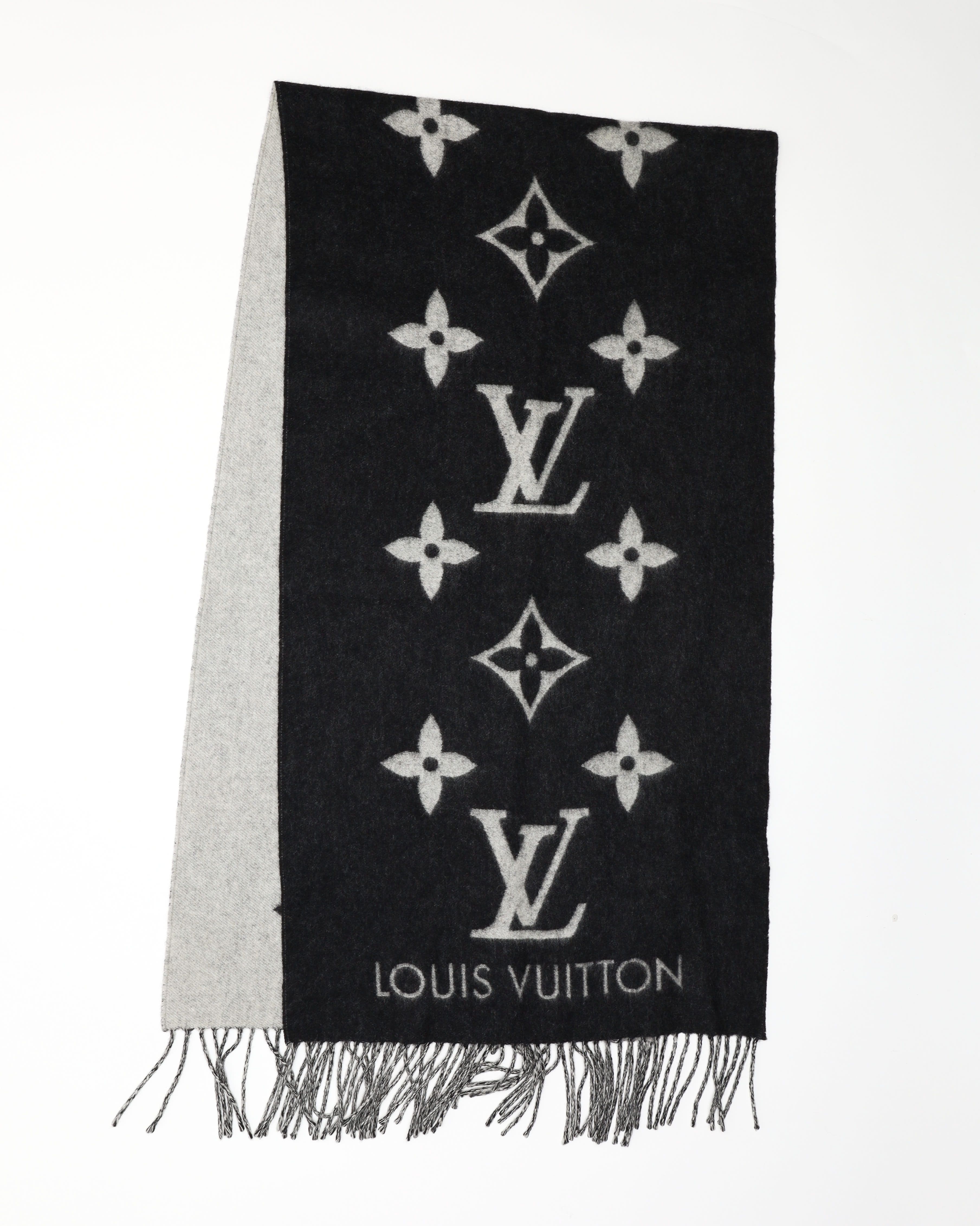 Pre-owned Louis Vuitton Reykjavik Cashmere Scarf In Multi