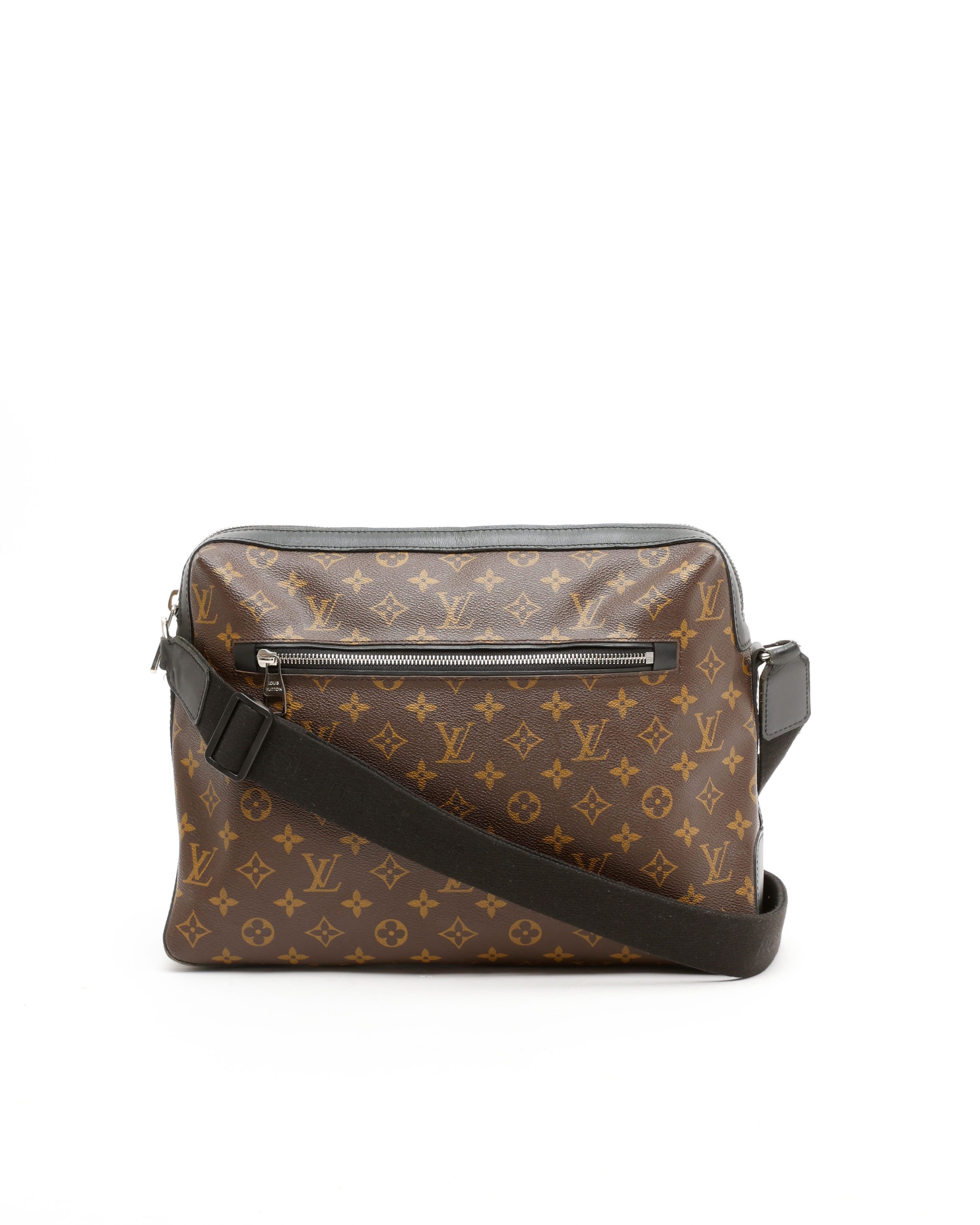 Pre-owned Louis Vuitton Macassar Torres Bag In Brown