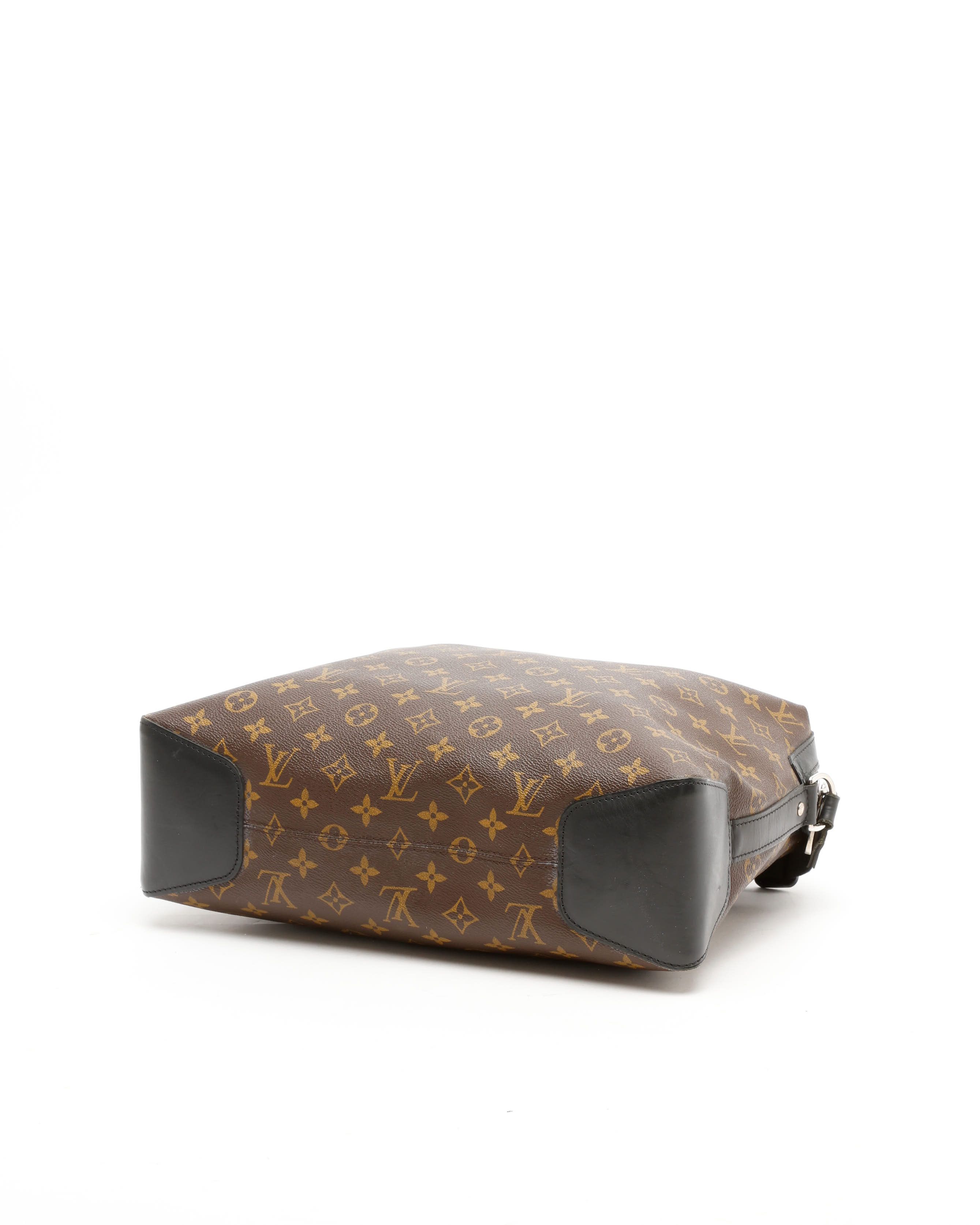 Pre-owned Louis Vuitton Macassar Torres Bag In Brown