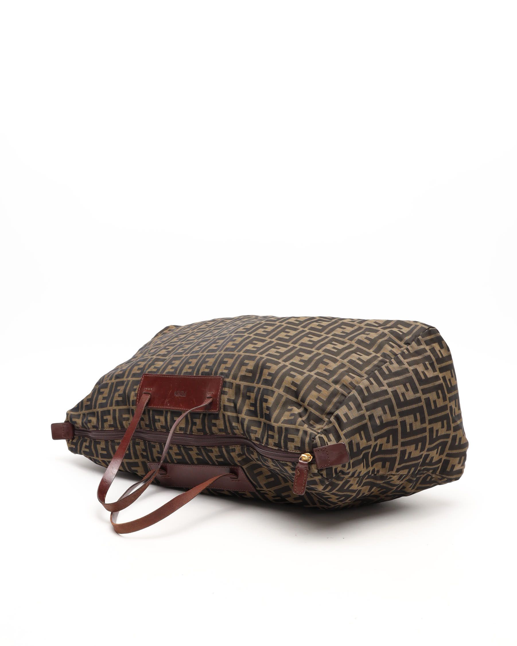 Fendi Zucca Foldable Weekend Bag In Brown