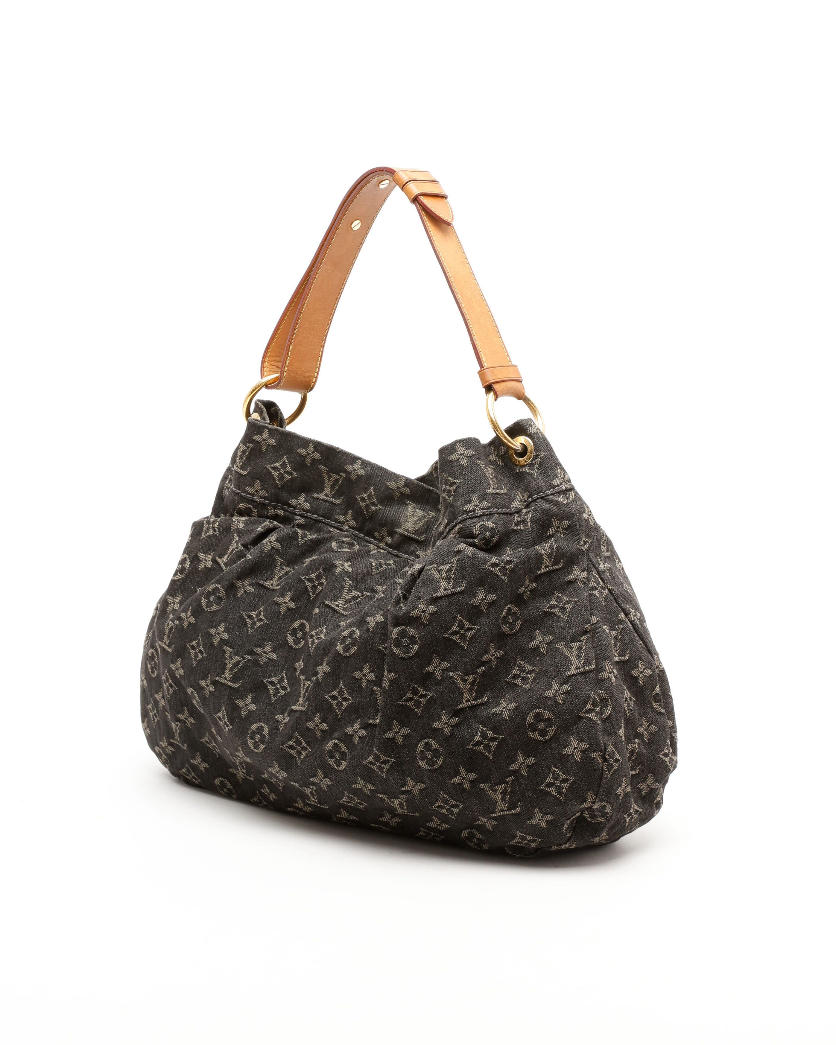 Pre-owned Louis Vuitton Monogram Denim Daily Pm Bag In Black