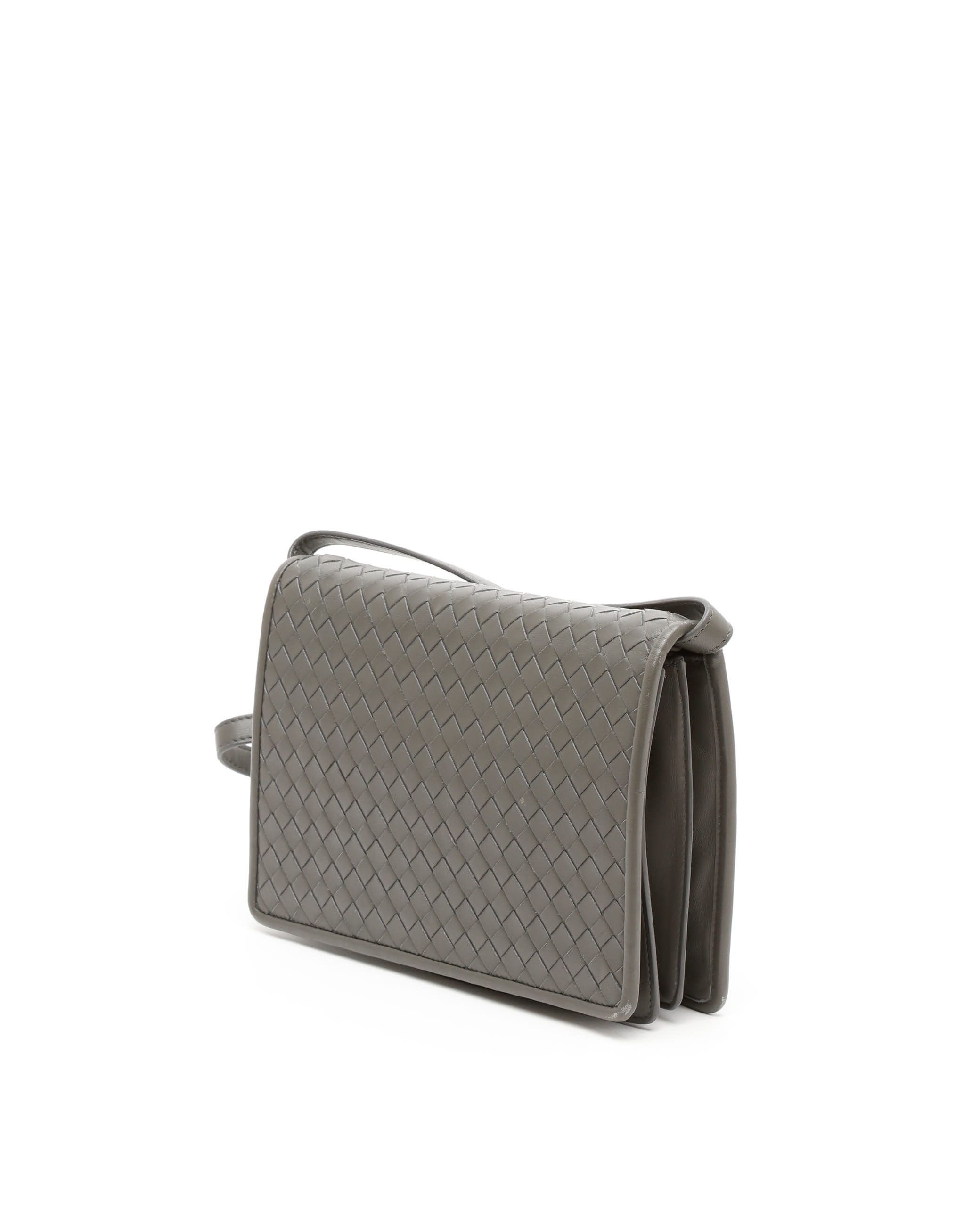 Bottega Veneta Intrecciato Flap Bag In Gray