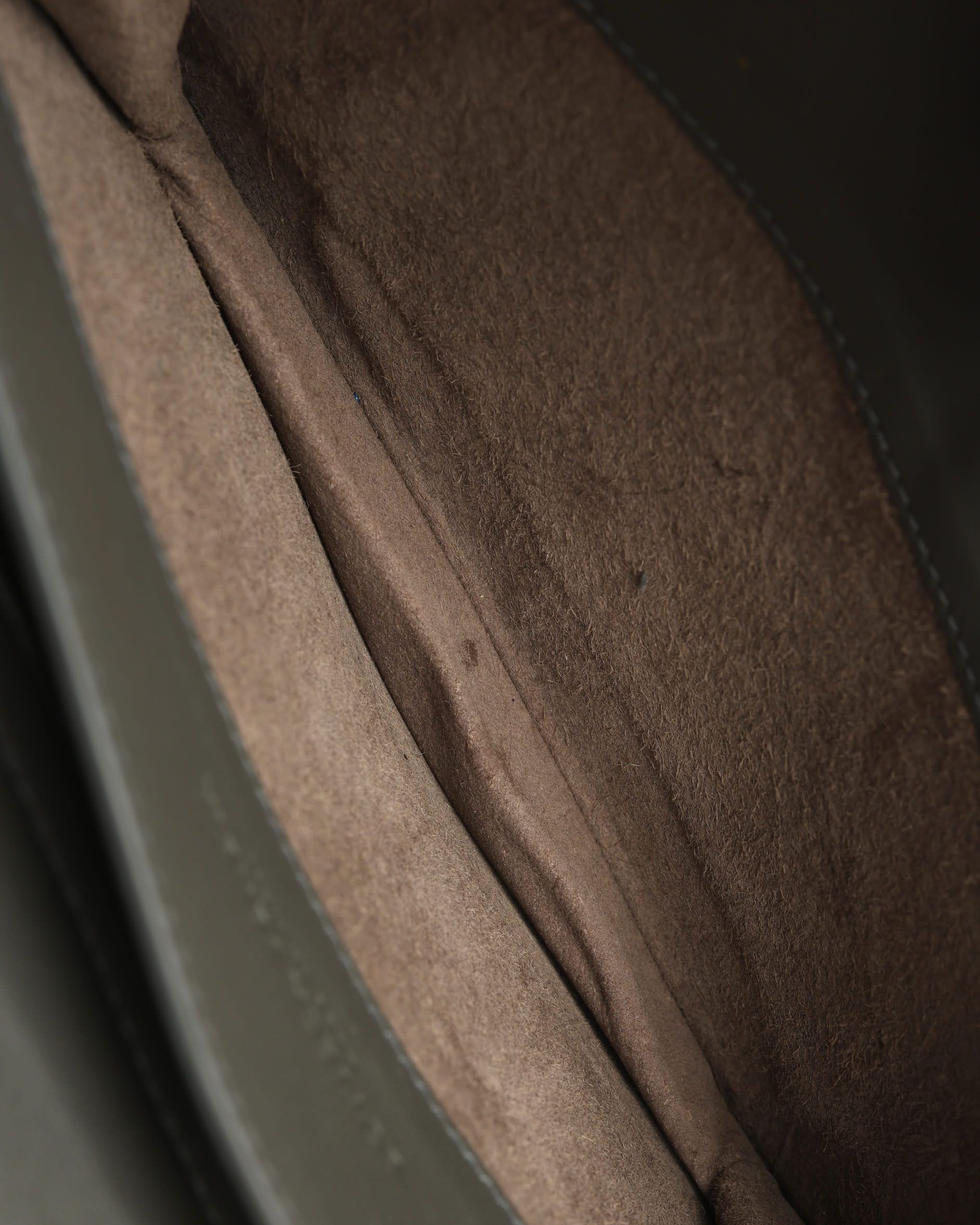 Bottega Veneta Intrecciato Flap Bag In Gray