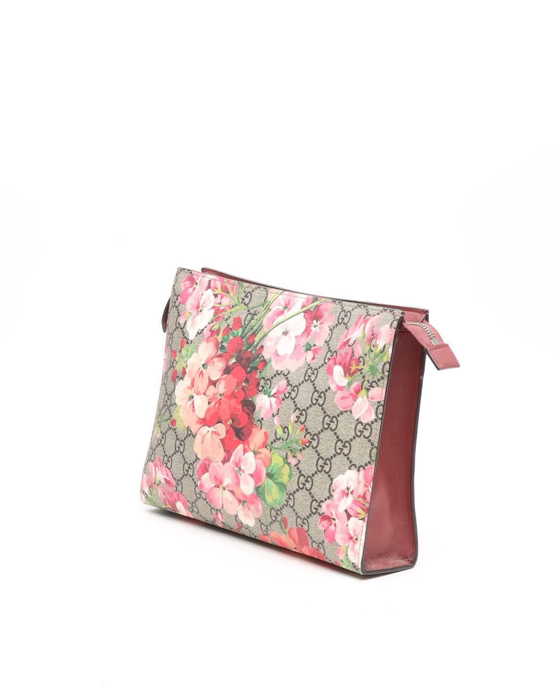 Gucci Supreme Blooms Cosmetic Bag In Multi