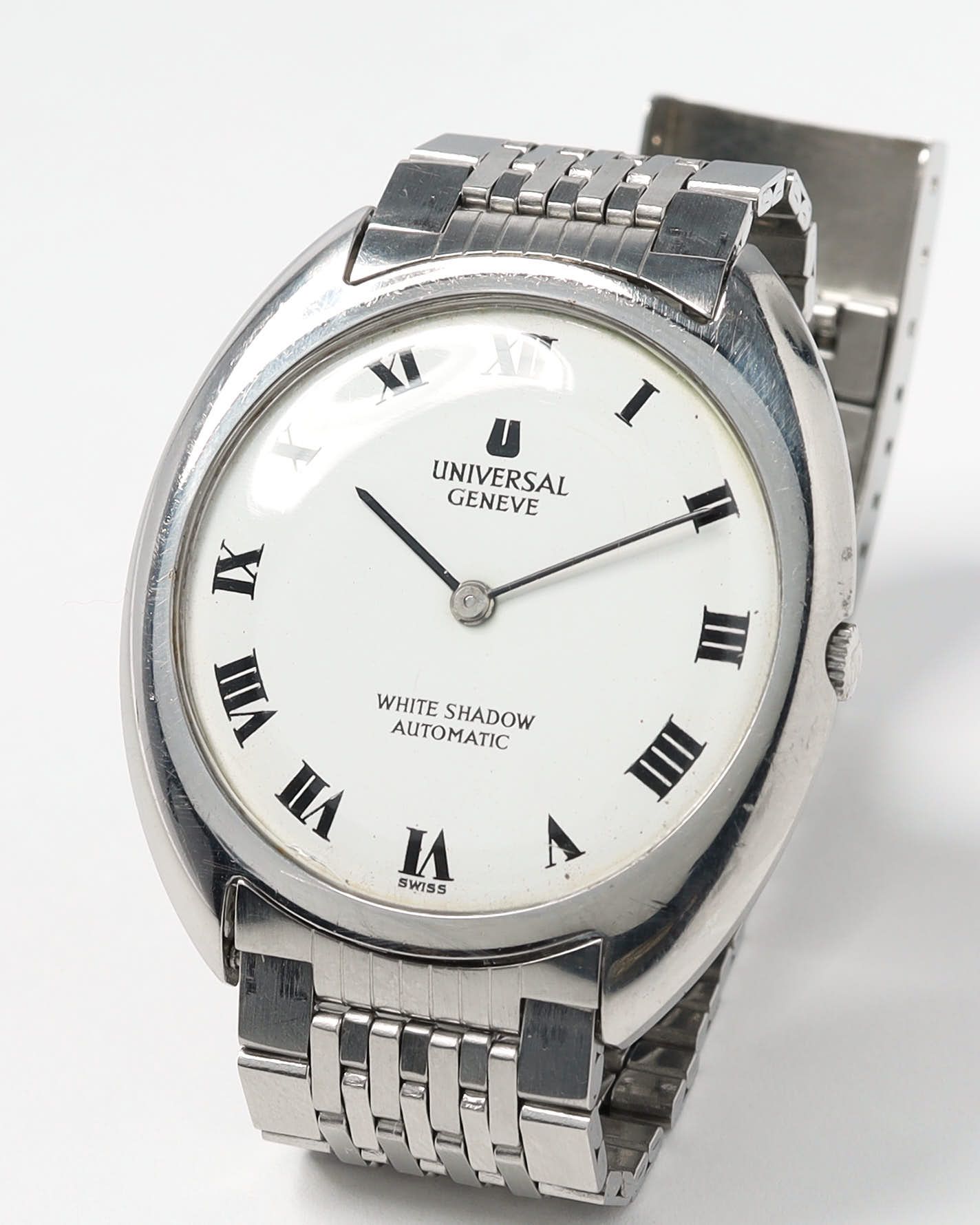 Universal Geneve Universal Genève White Shadow 35mm Ref 866101 Watch In White