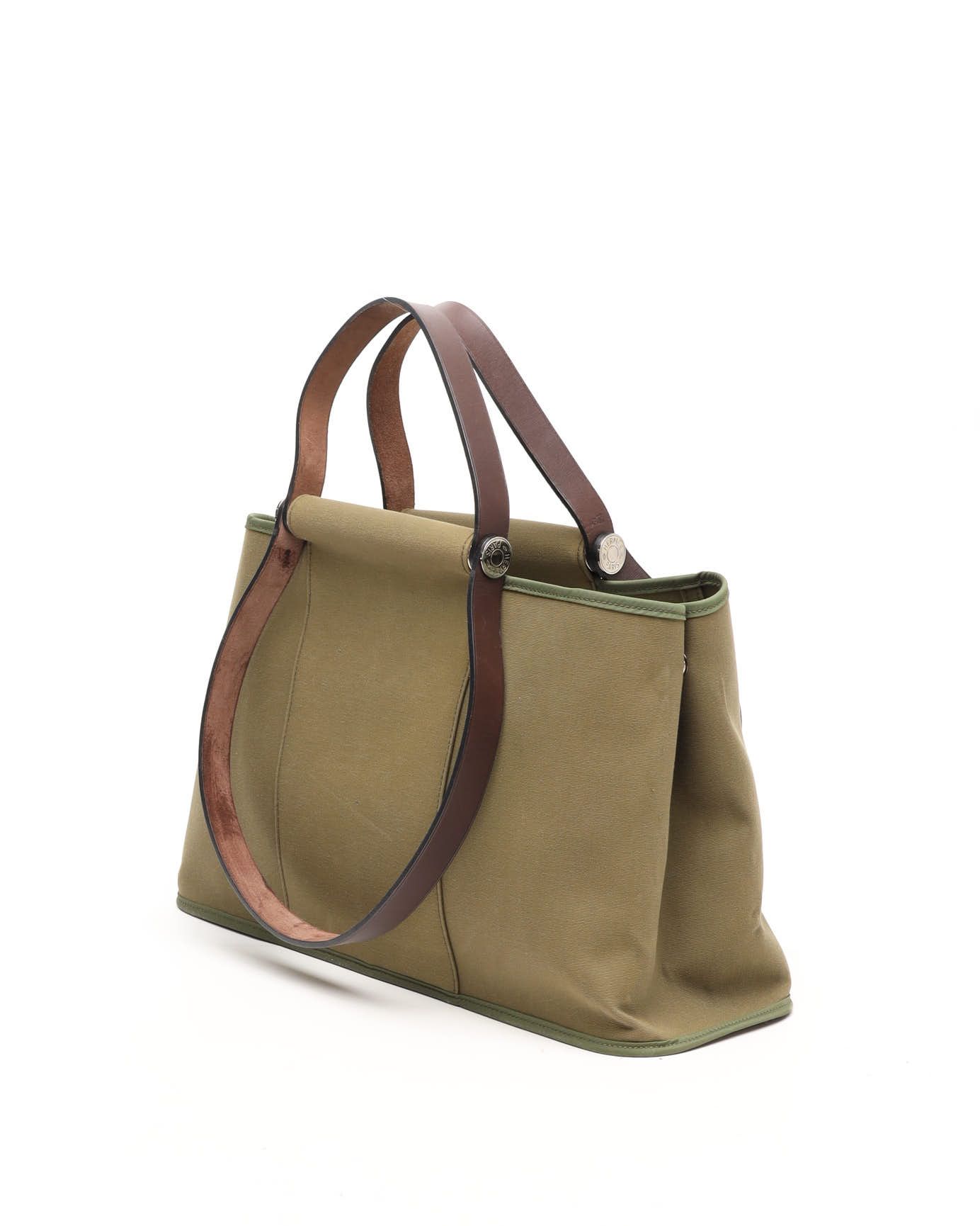 Pre-owned Hermes Hermès Cabag Elan Tote Bag In Green