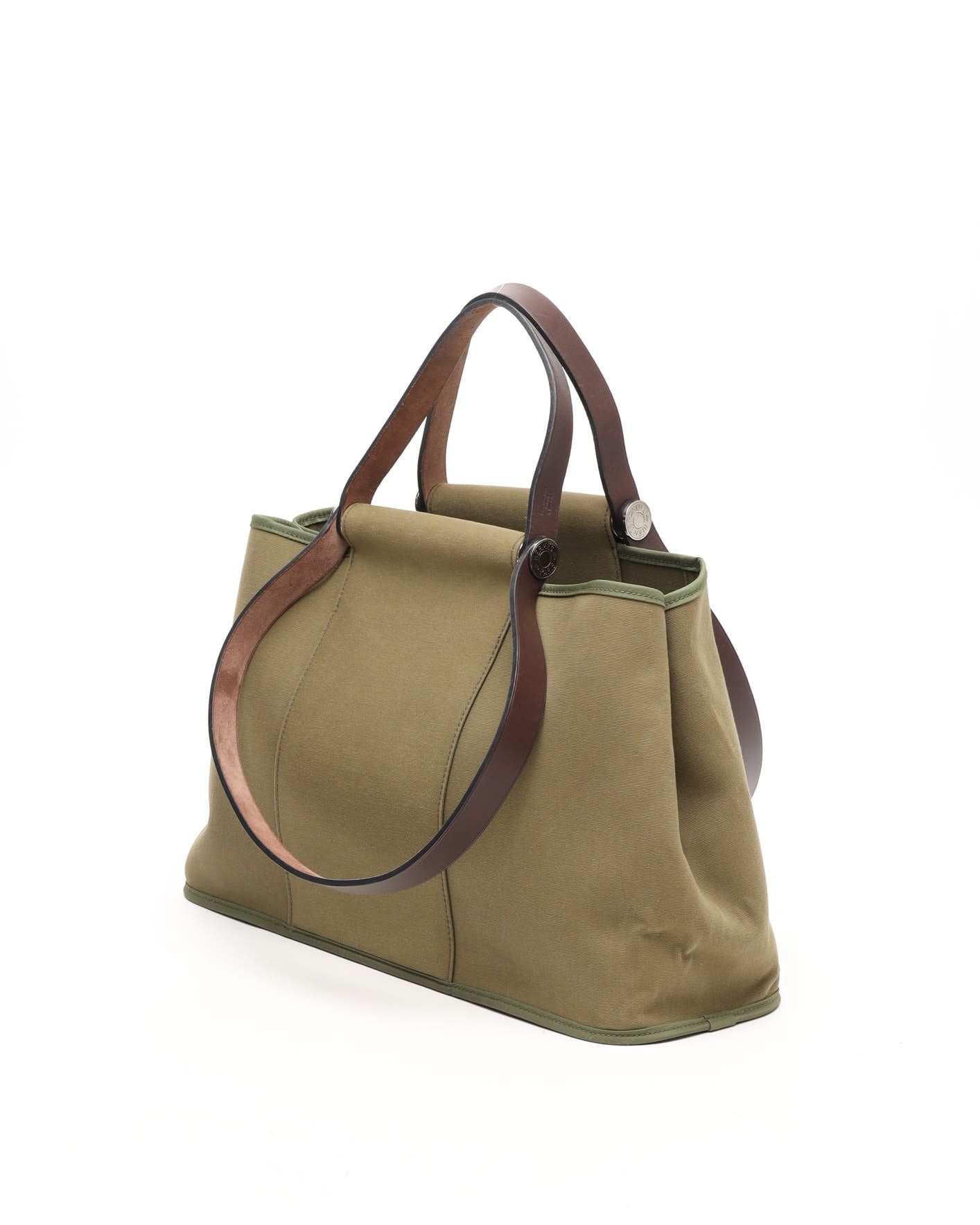 Pre-owned Hermes Hermès Cabag Elan Tote Bag In Green