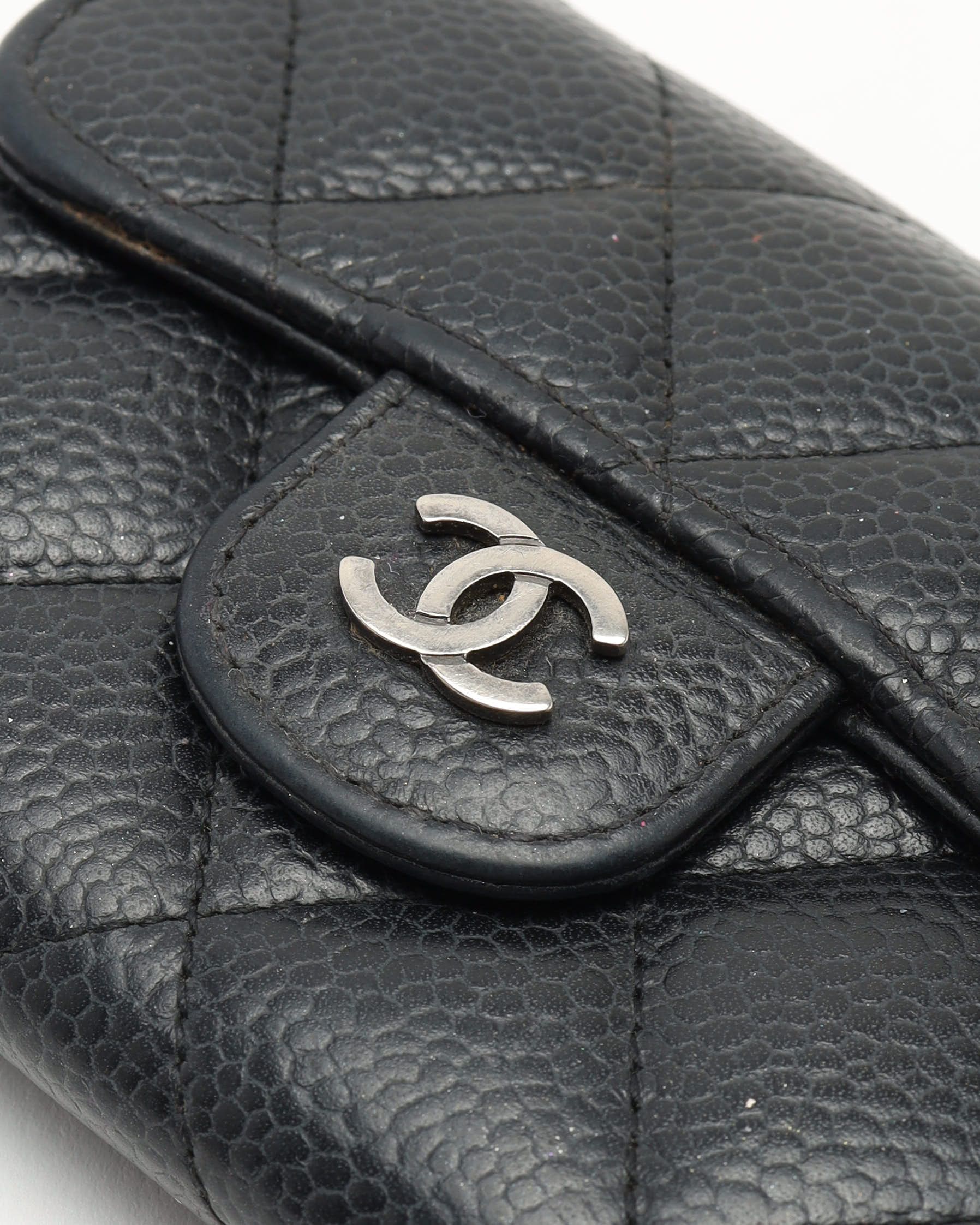 Pre-owned Chanel Classic Flap Card Holder In Black