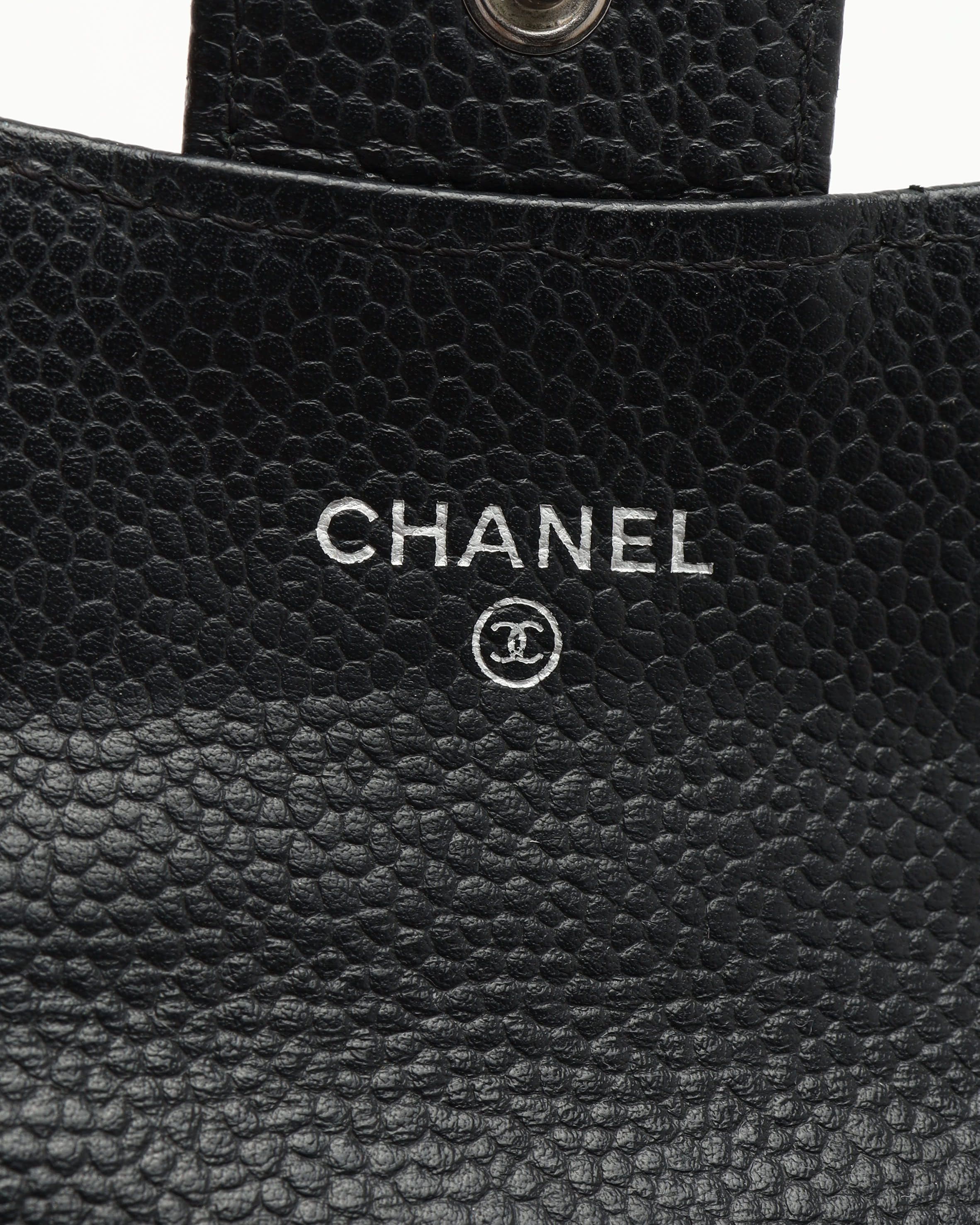 Pre-owned Chanel Classic Flap Card Holder In Black
