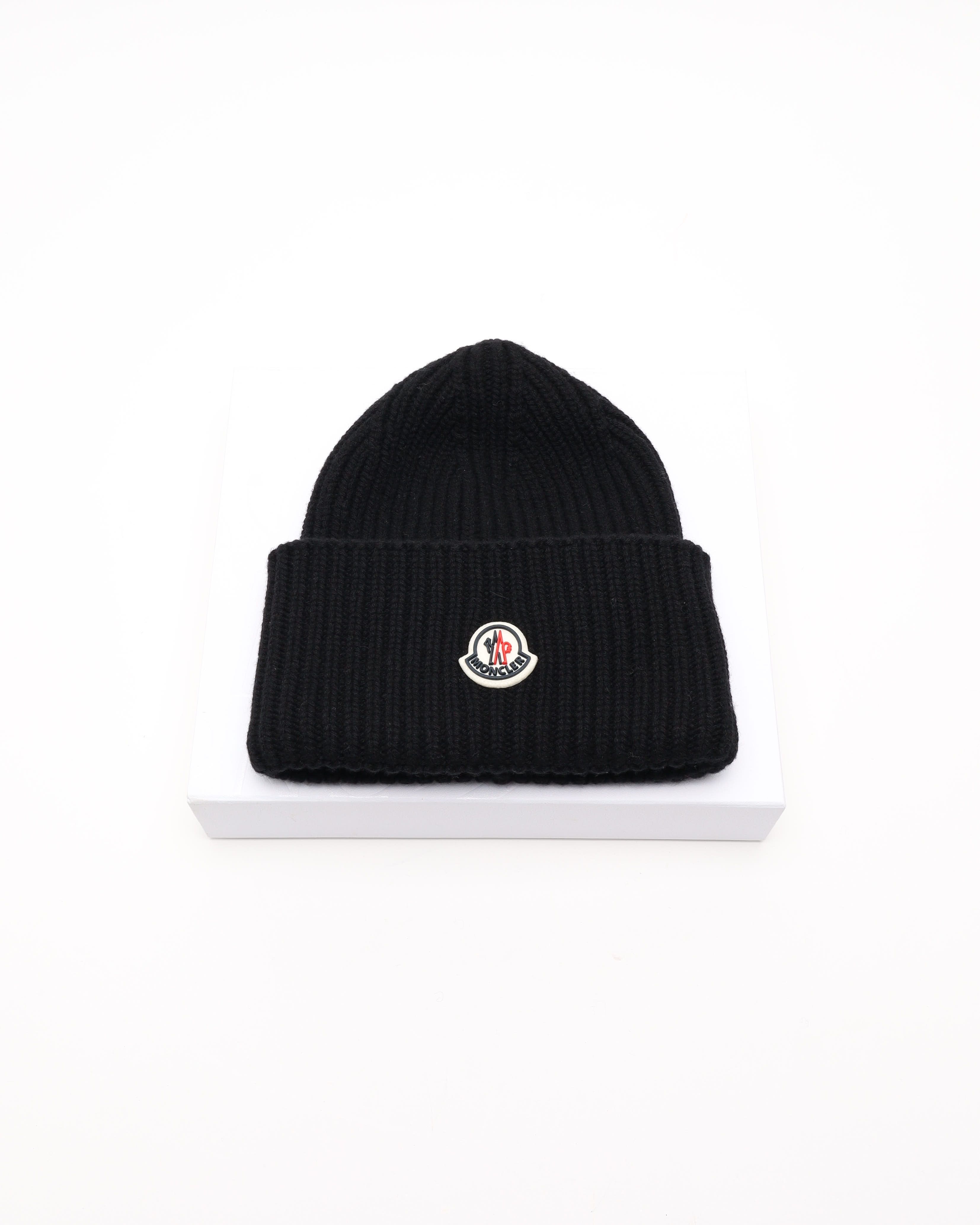 Moncler Wool & Cashmere Beanie In Black
