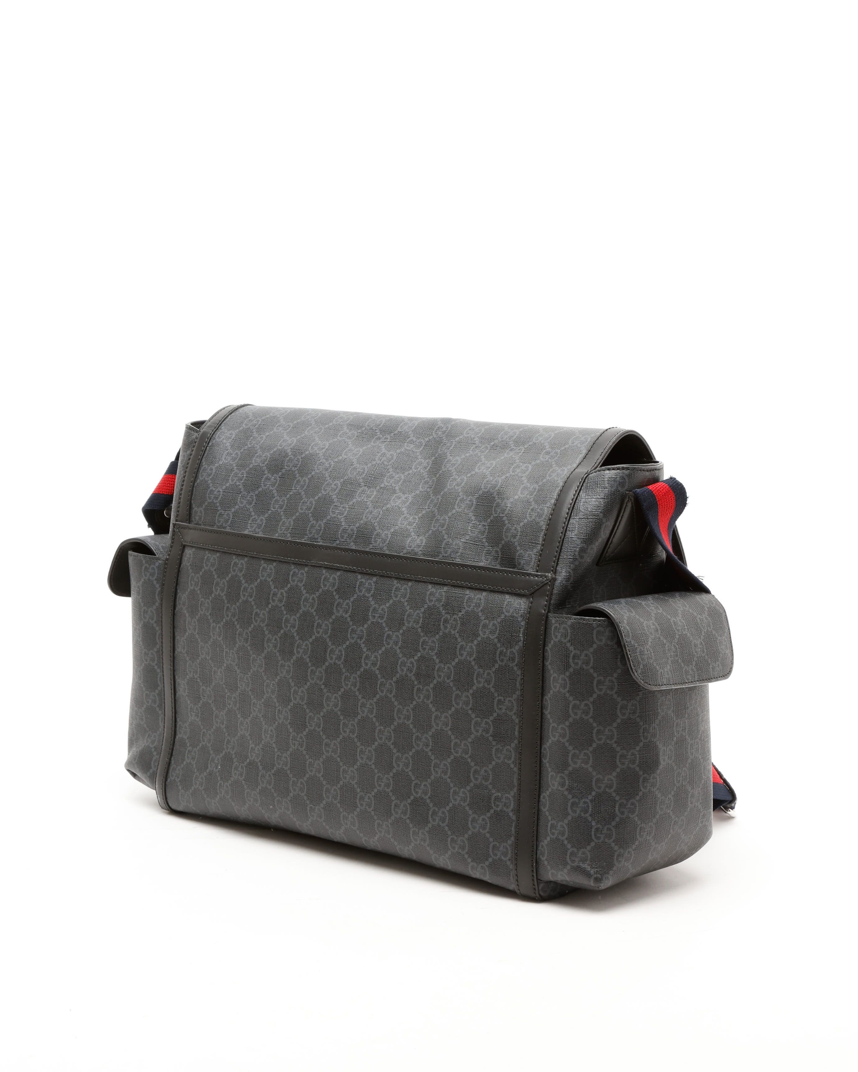 Gucci Gg Supreme Diaper Bag In Black