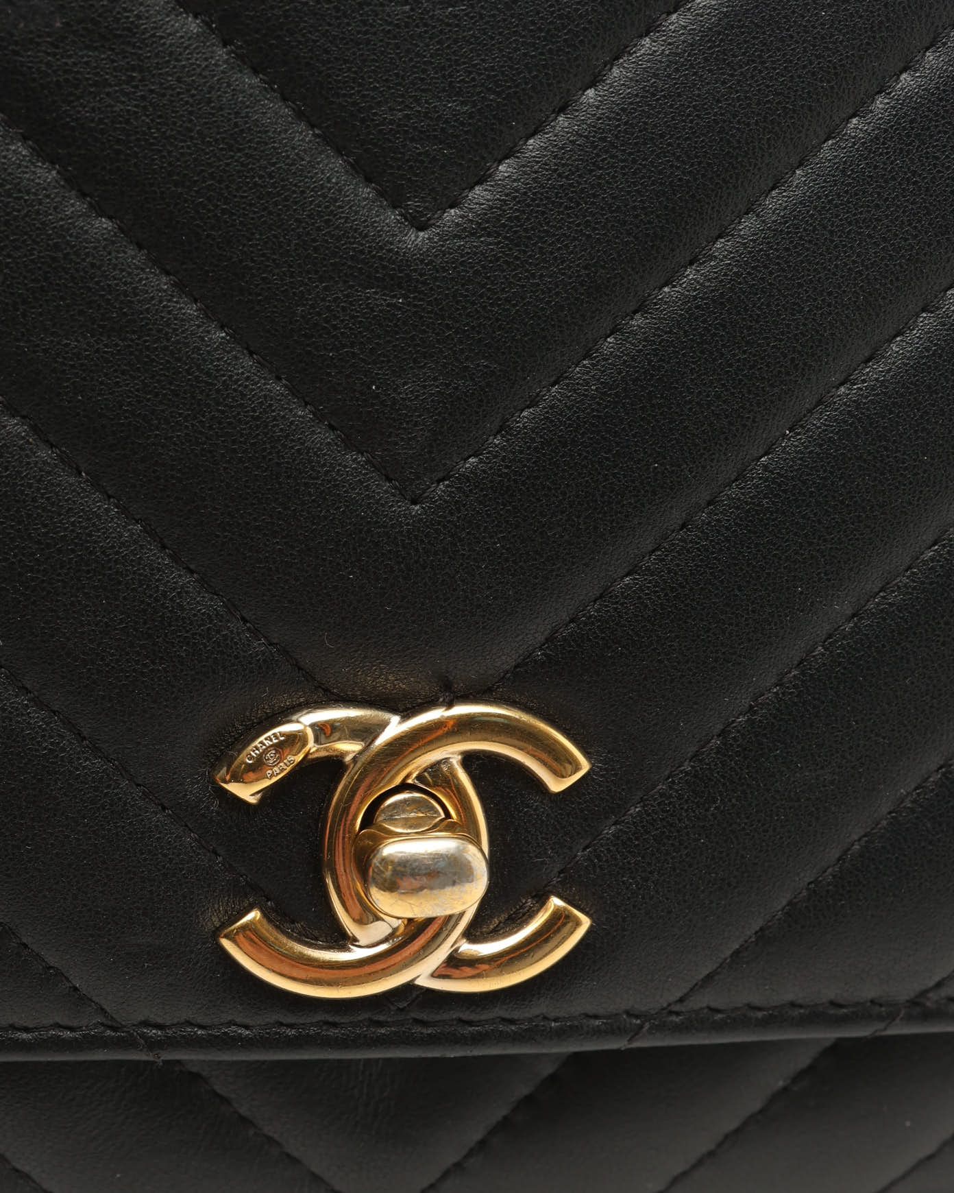 Pre-owned Chanel Trendy Wallet On Chain Bag In Black