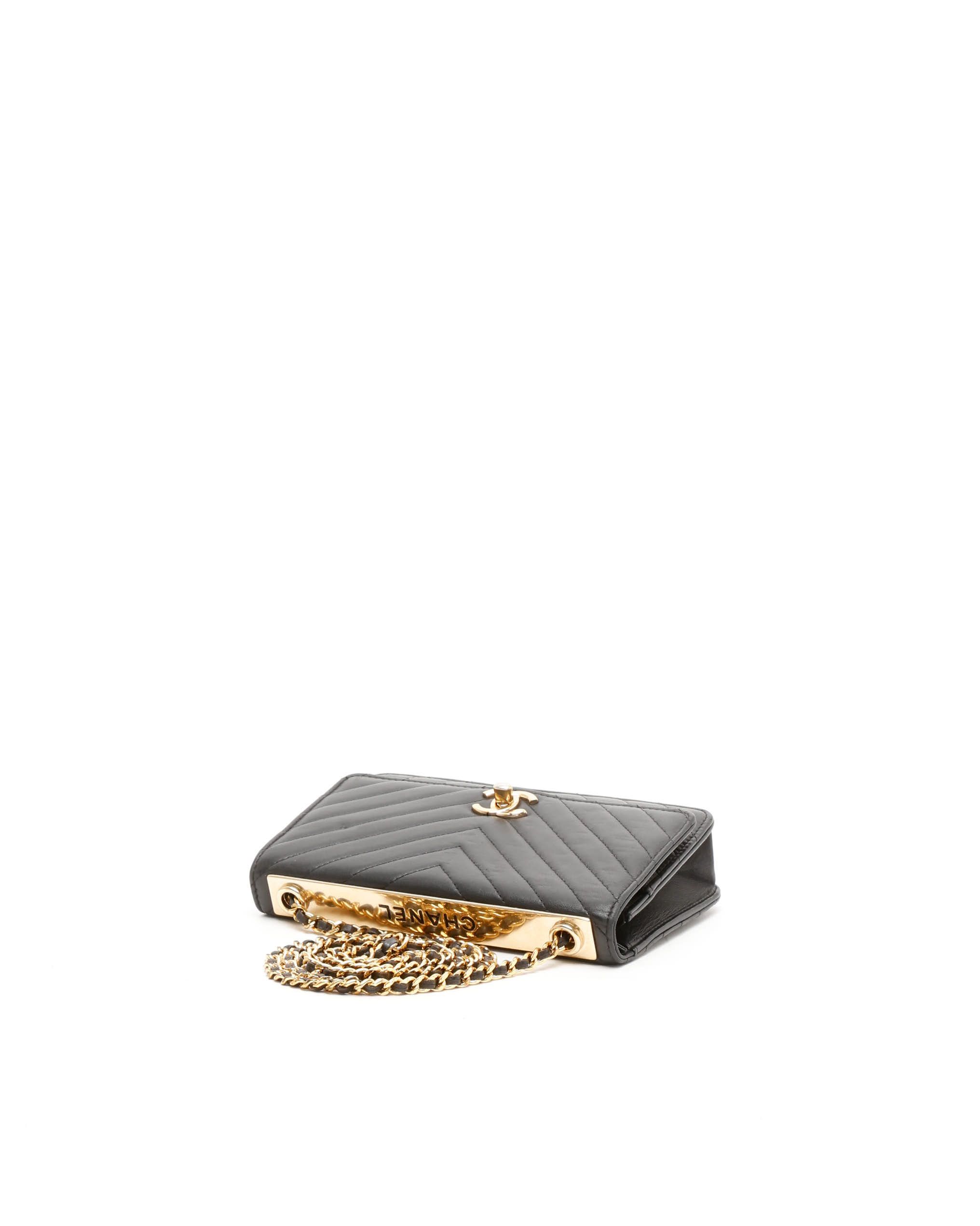Pre-owned Chanel Trendy Wallet On Chain Bag In Black